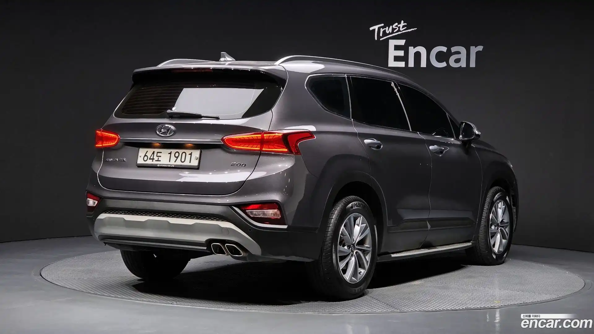 Santafe Hyundai 2018.10-OUTER-002