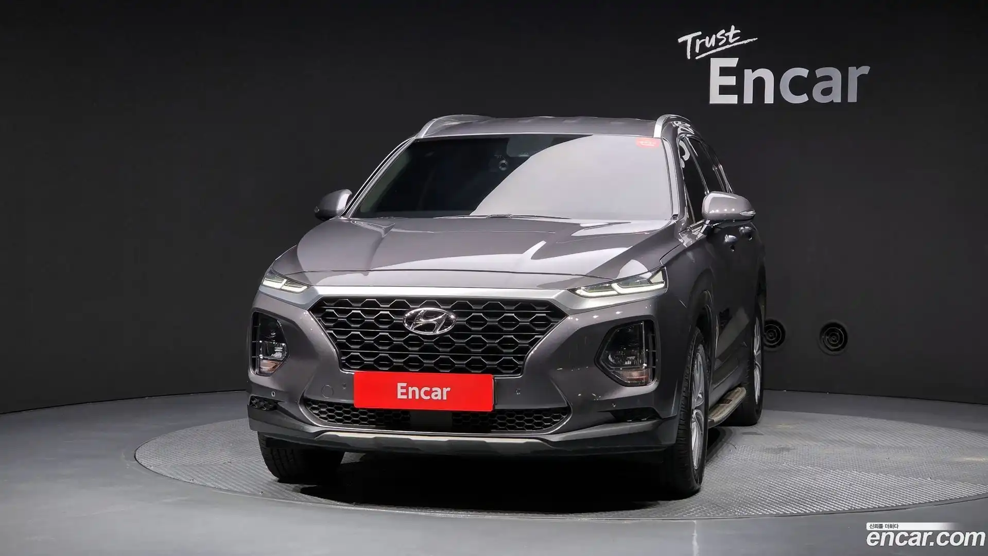 Santafe Hyundai 2018.10-OUTER-003