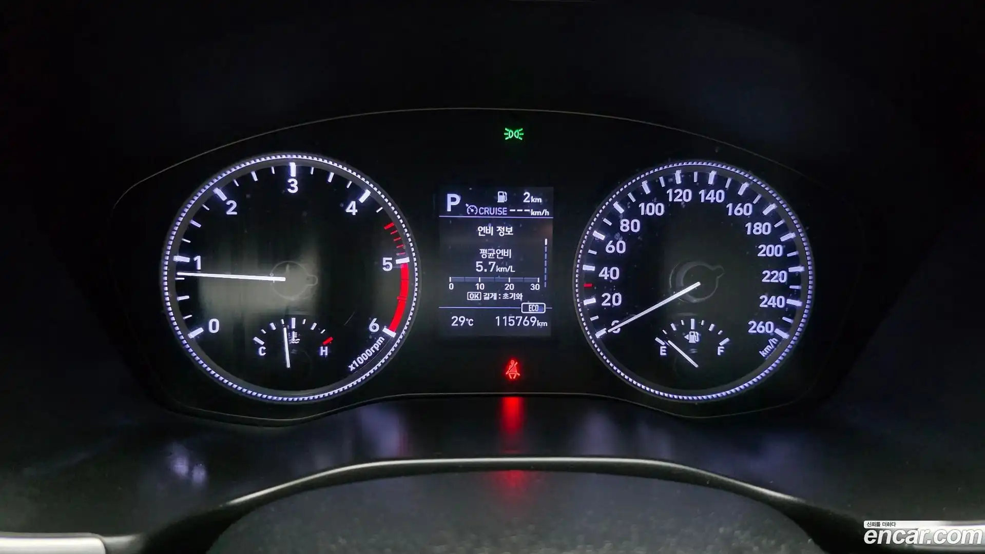 Santafe Hyundai 2018.10-INNER-008