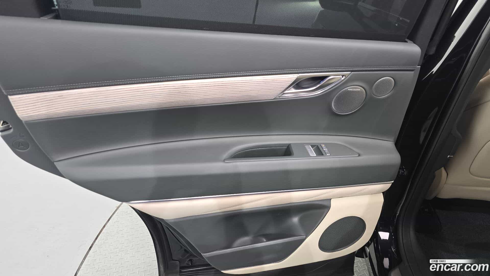 GV80 Genesis 2024.10-INNER-035