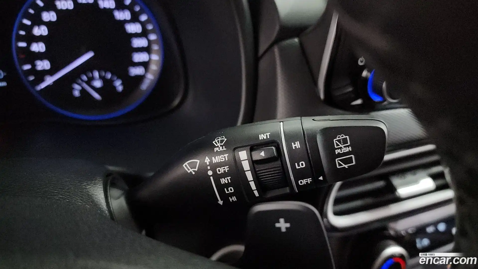 Kona Hyundai 2019.10-OPTION-047