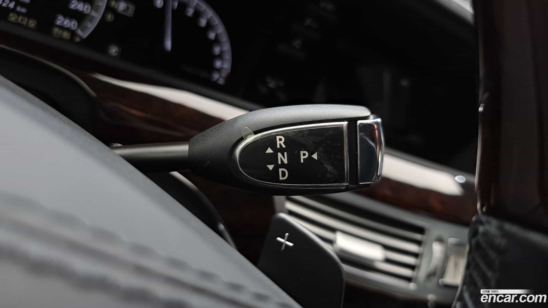 S-Class Mercedes-Benz 2010.3-INNER-009