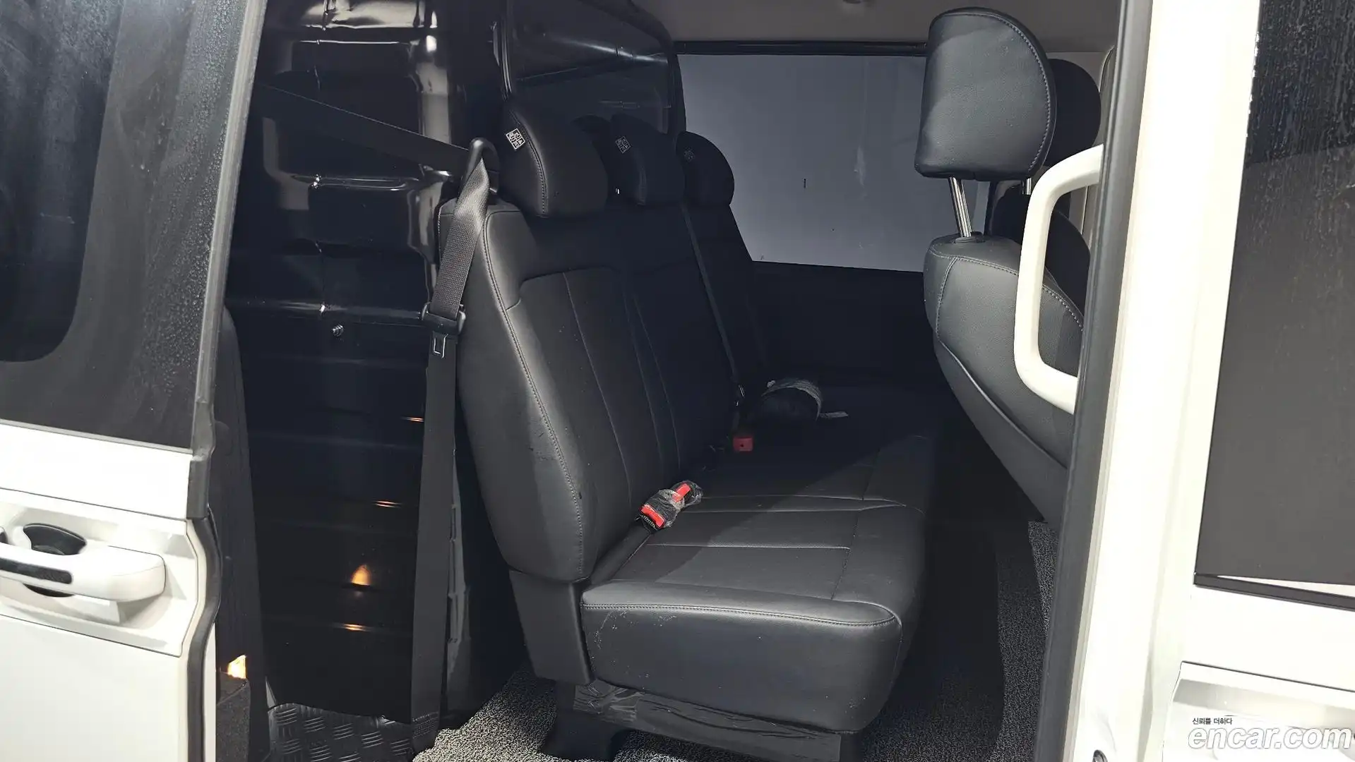 Staria Hyundai 2025.5-OPTION-015