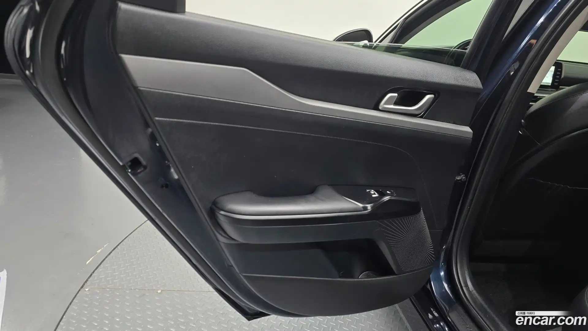K5 Kia 2021.10-INNER-035