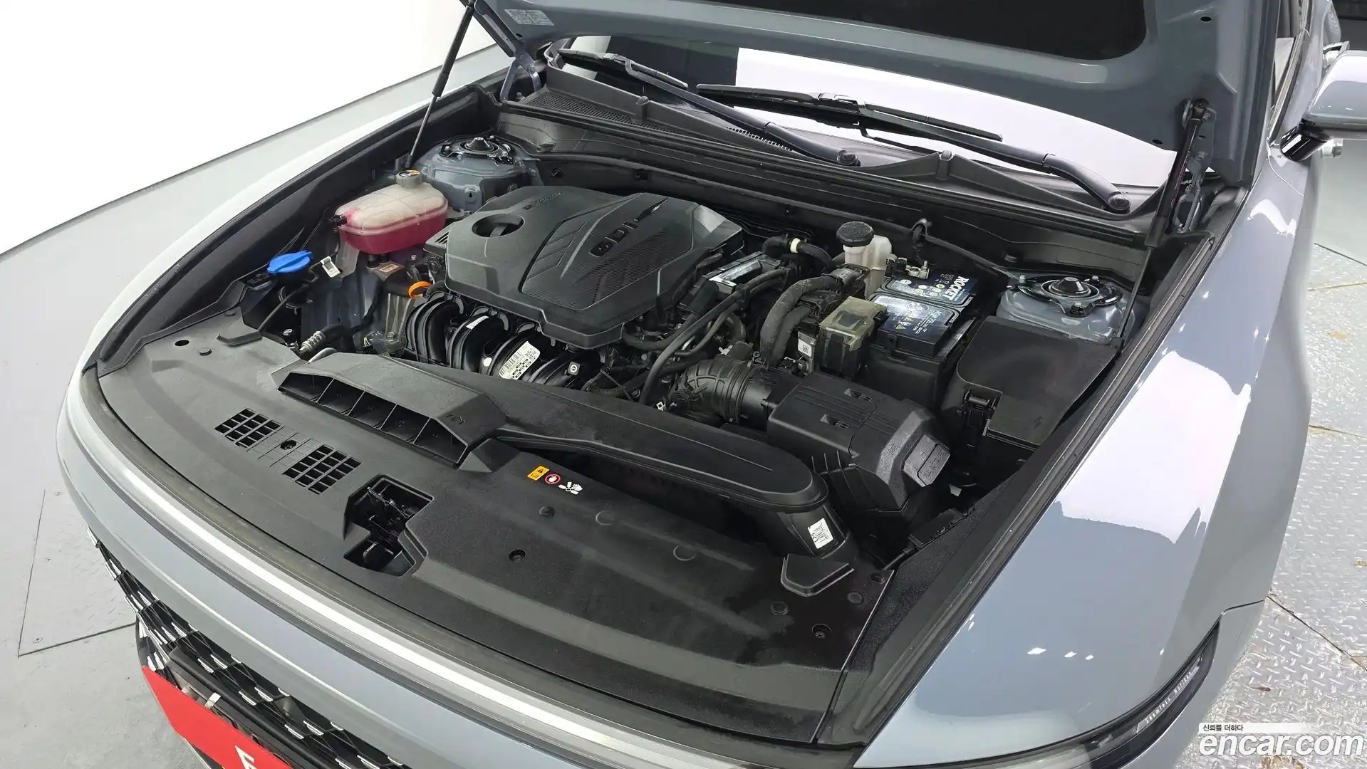 Grandeur Hyundai 2023.1-OUTER-006