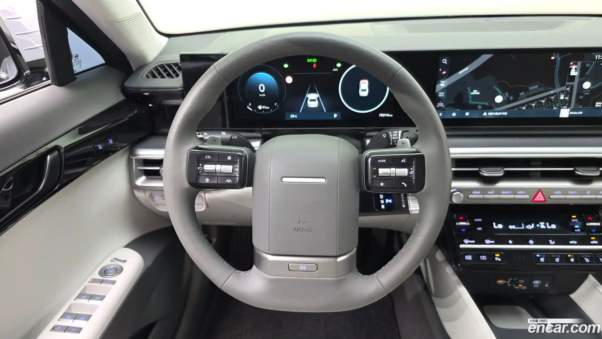 Grandeur Hyundai 2023.1-OPTION-018