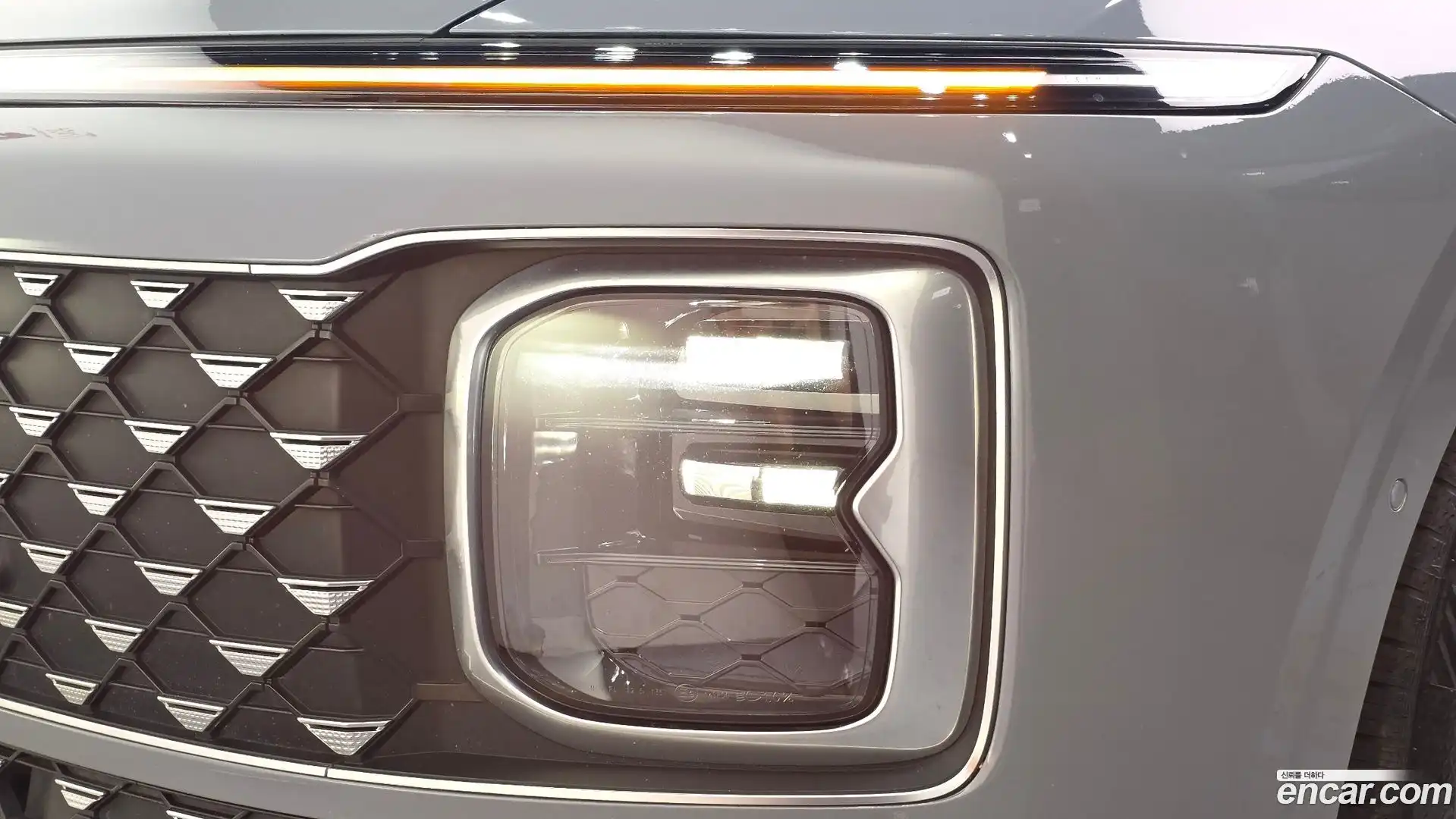Grandeur Hyundai 2023.1-OUTER-032
