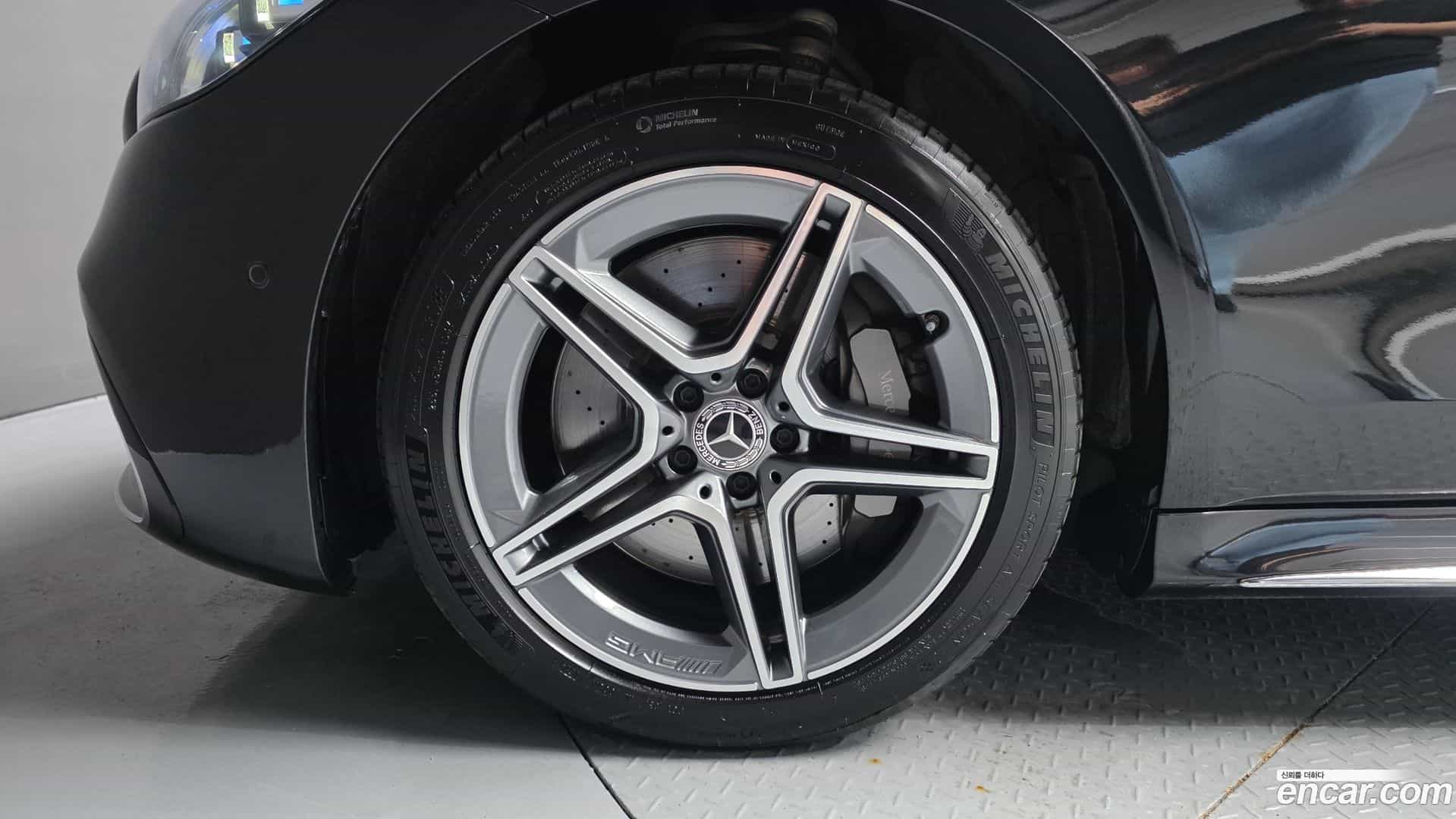 S-Class Mercedes-Benz 2022.3-OUTER-005