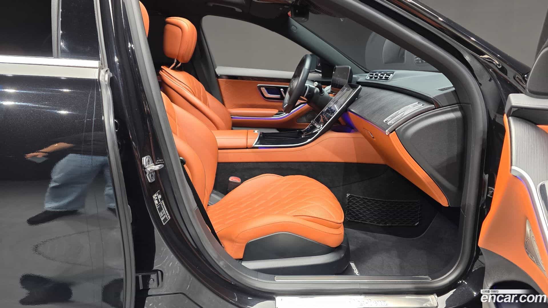 S-Class Mercedes-Benz 2022.3-INNER-036