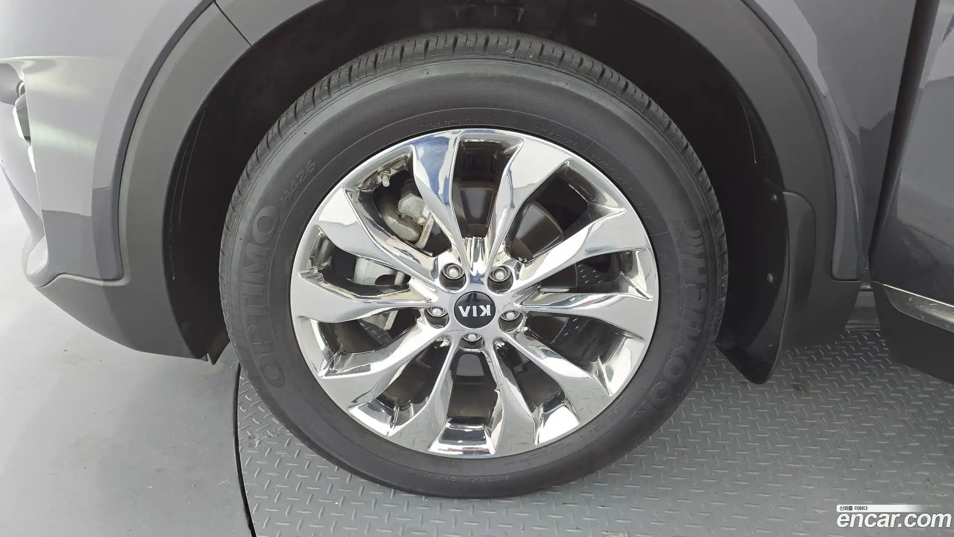 Sorento Kia 2018.4-OUTER-005