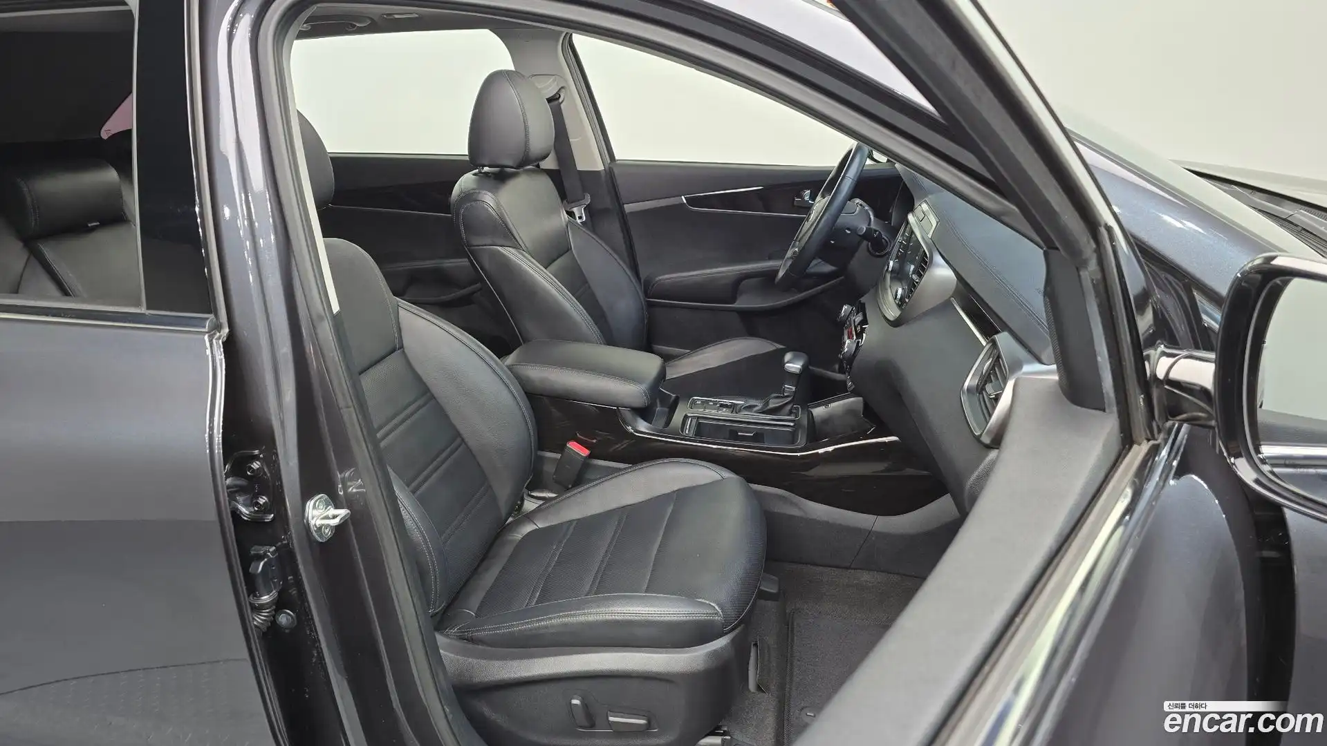 Sorento Kia 2018.4-OPTION-016