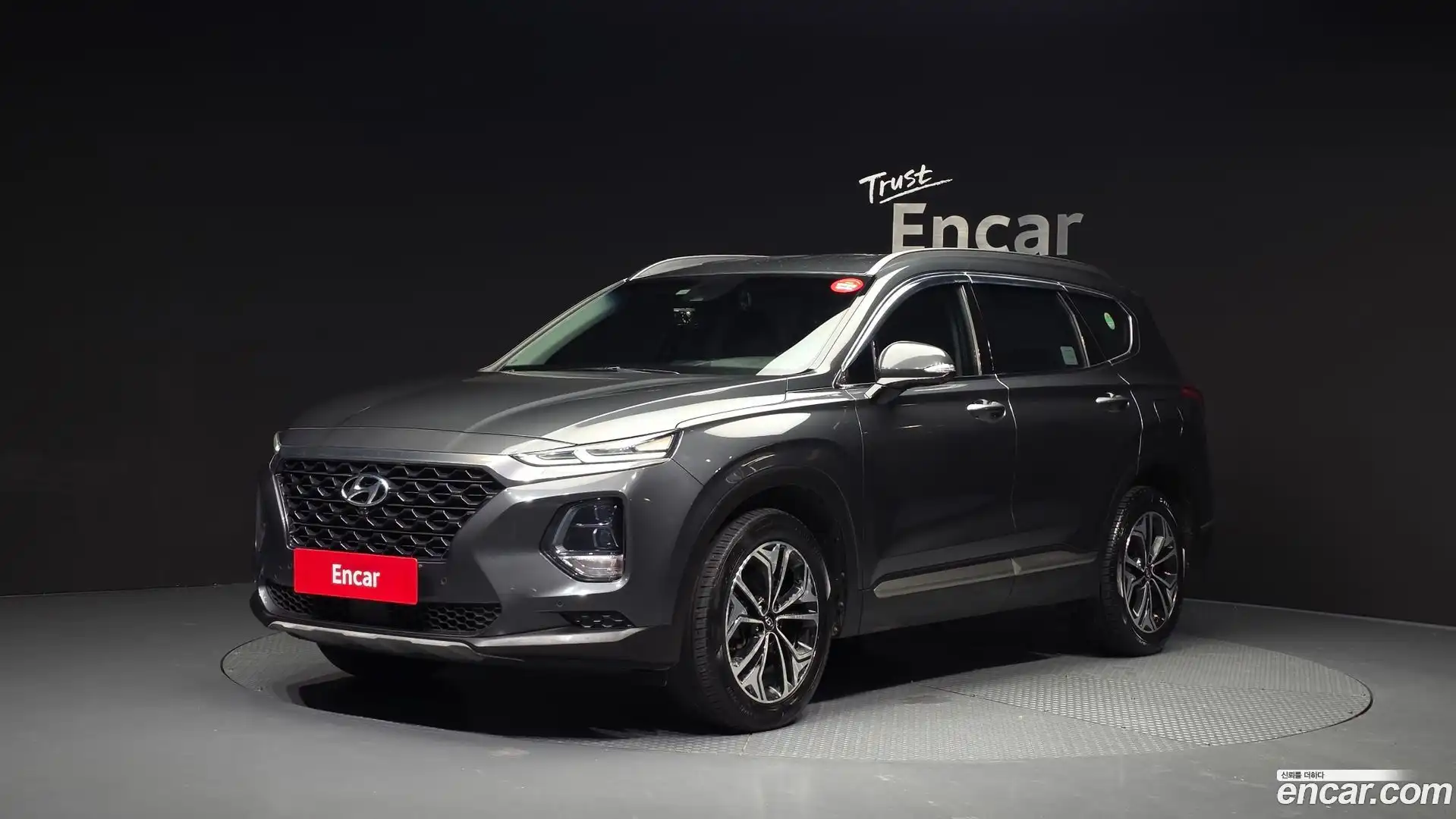 Santafe Hyundai 2018.4-OUTER-001