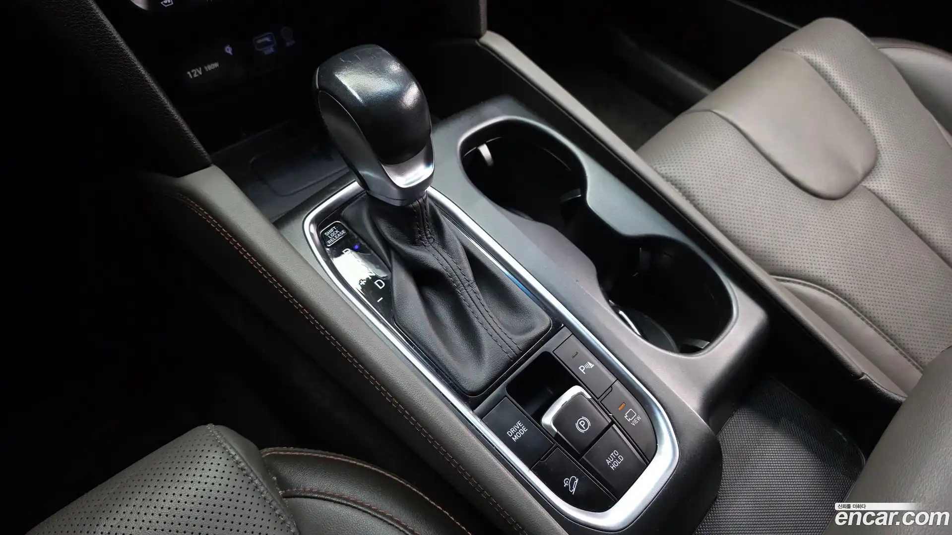 Santafe Hyundai 2018.4-INNER-009