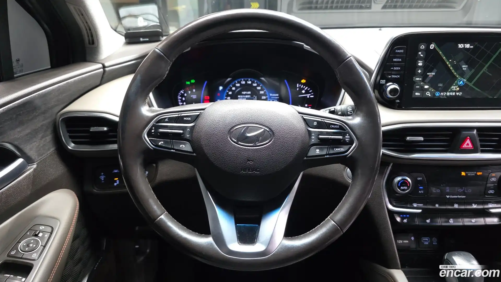 Santafe Hyundai 2018.4-OPTION-017