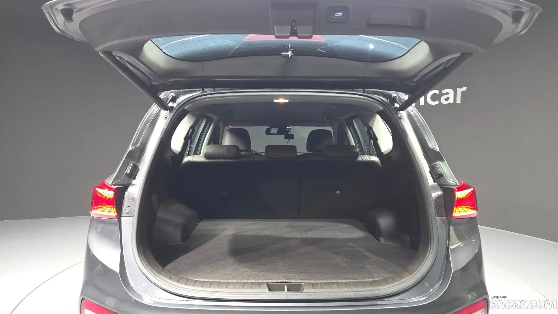 Santafe Hyundai 2018.4-OPTION-024