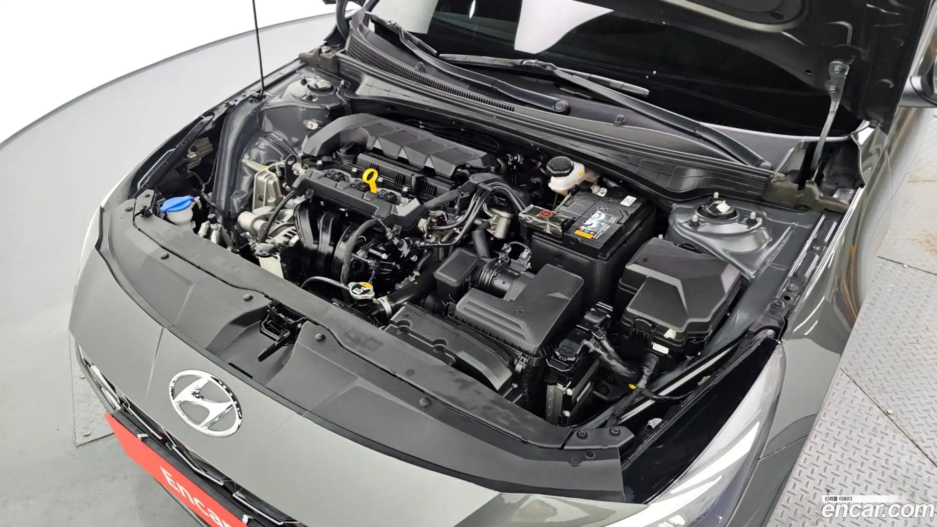 AVANTE Hyundai 2022.0-OUTER-006