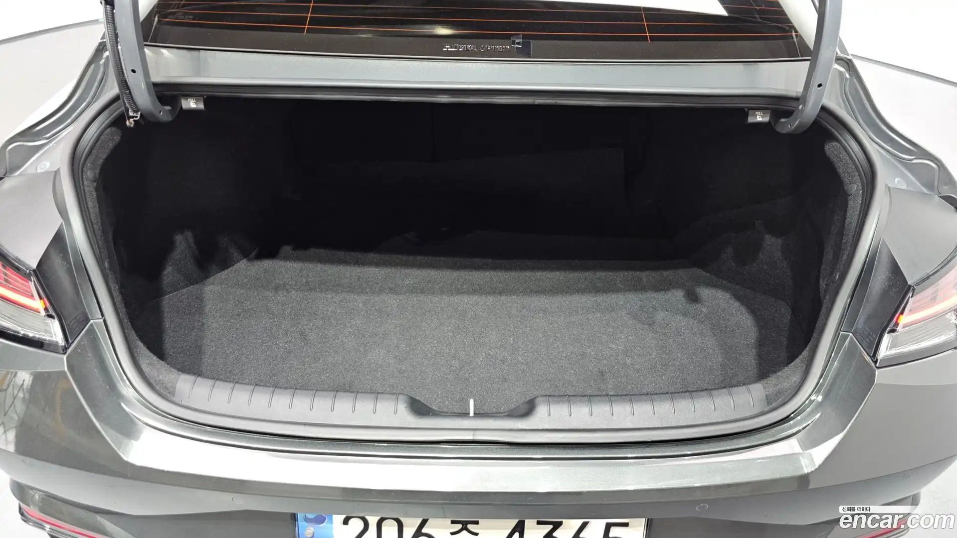AVANTE Hyundai 2022.0-OPTION-020