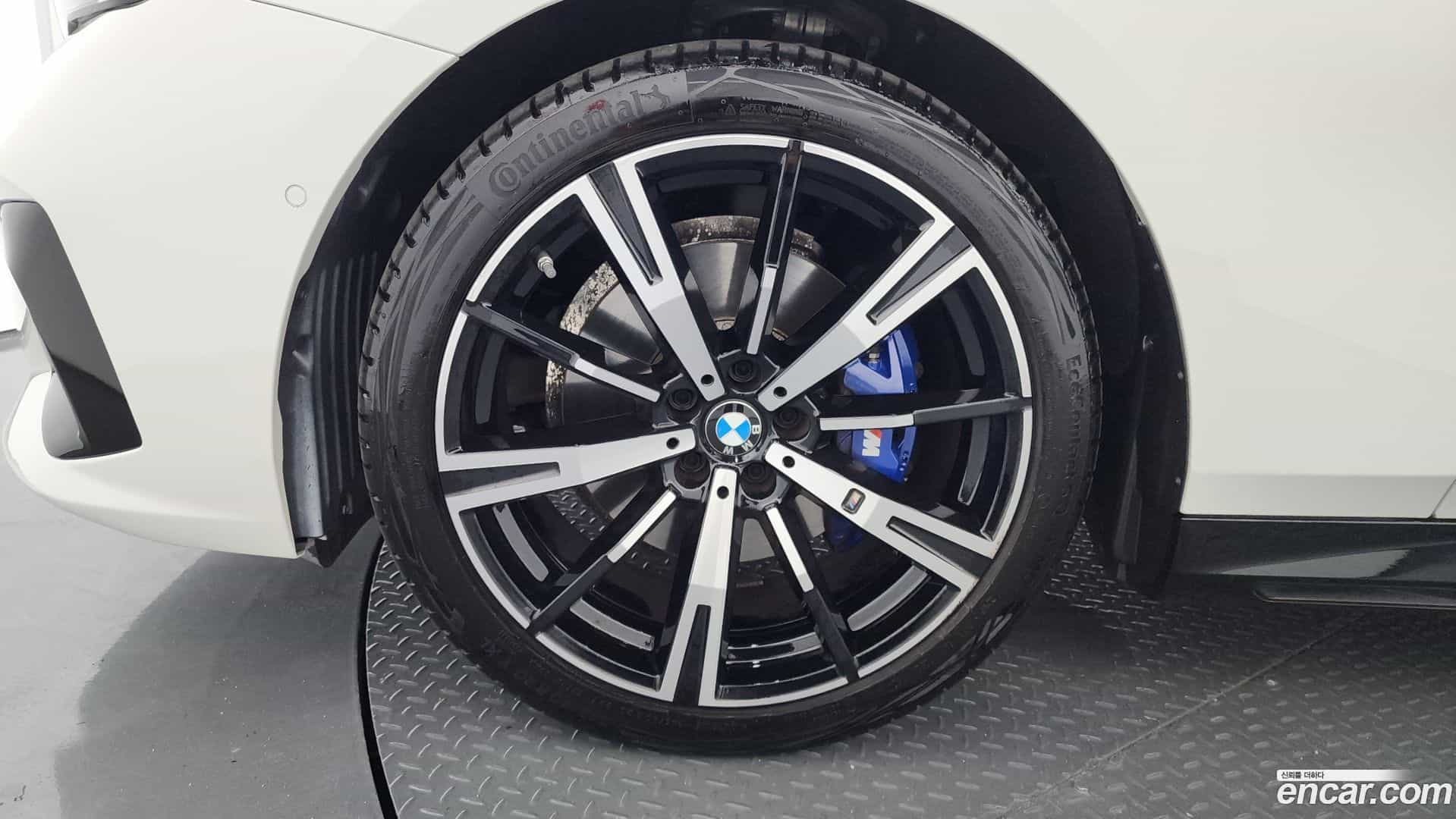 5-Series BMW 2025.3-OUTER-005