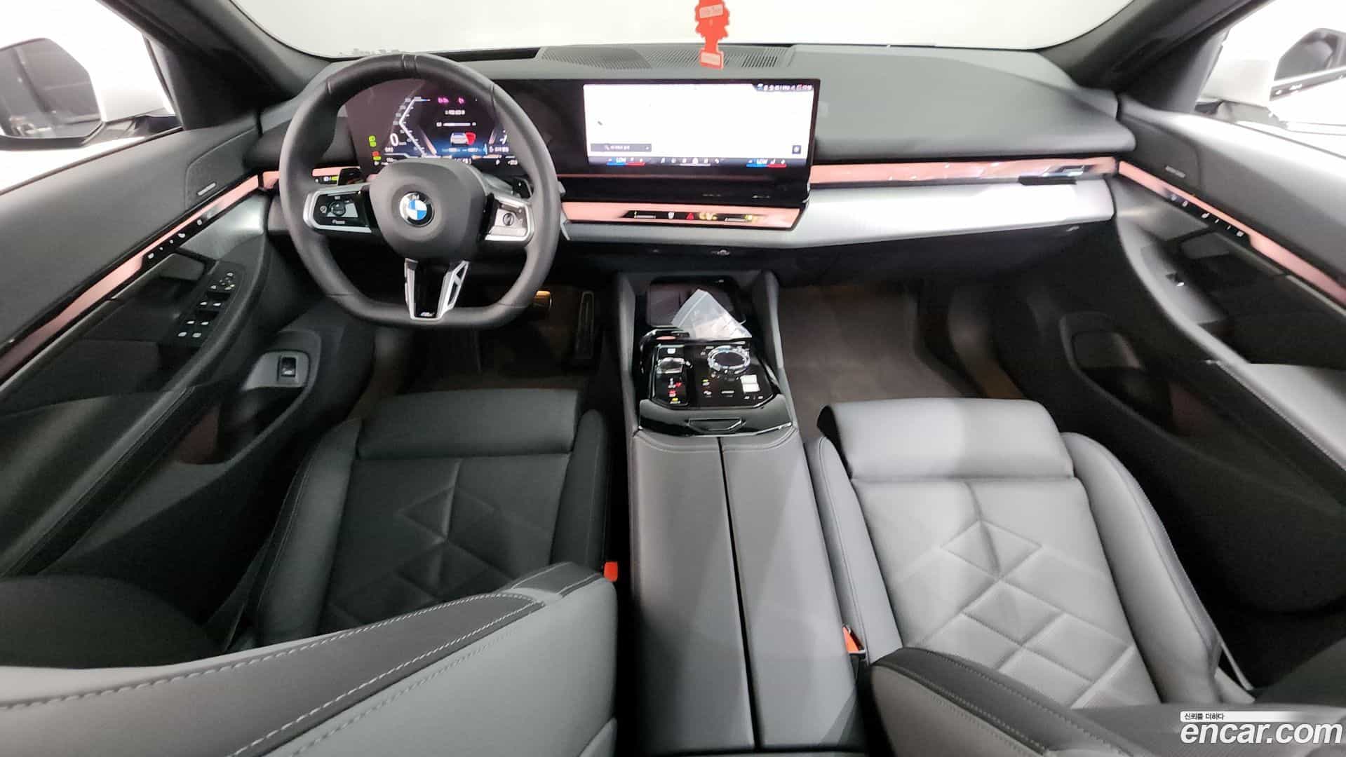 5-Series BMW 2025.3-INNER-007