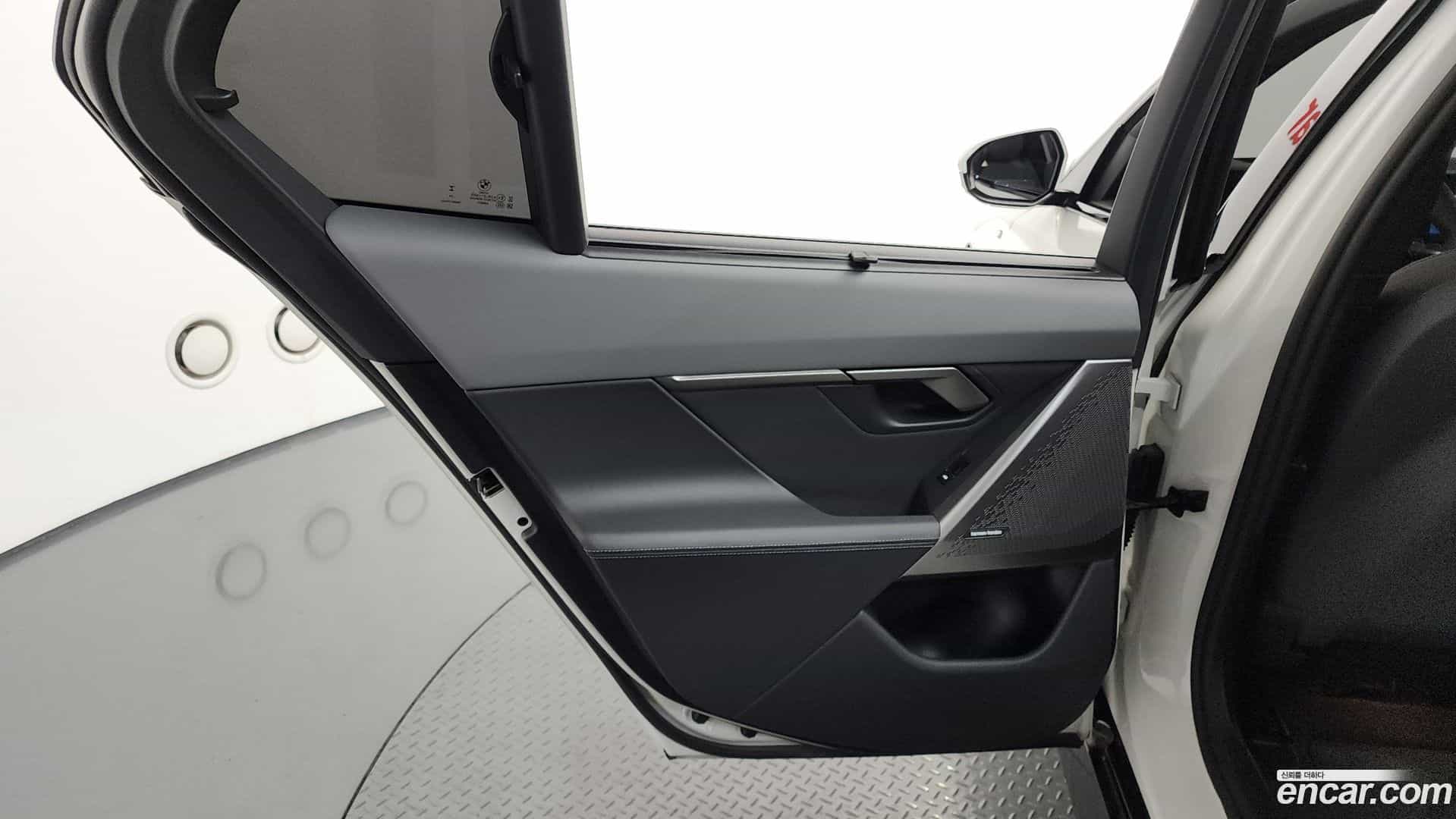 5-Series BMW 2025.3-INNER-035