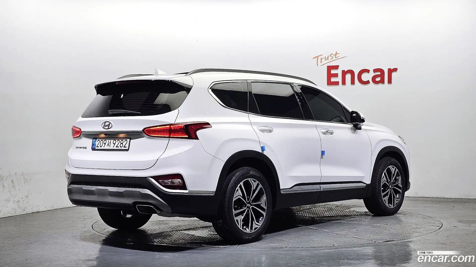Santafe Hyundai 2019.9-OUTER-002