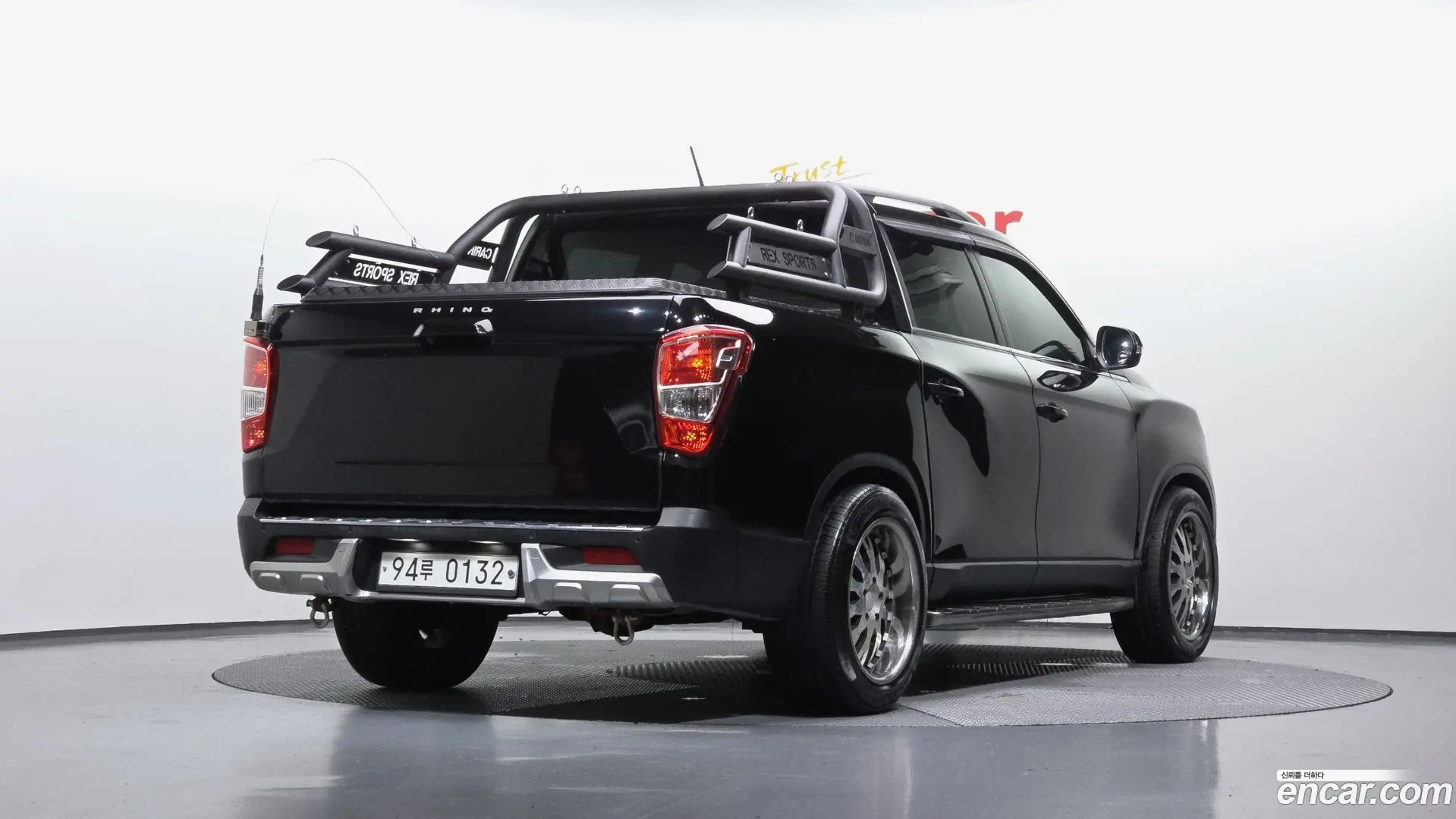 Main__Slider__Photo:Rexton KG Mobility 2018.2-1