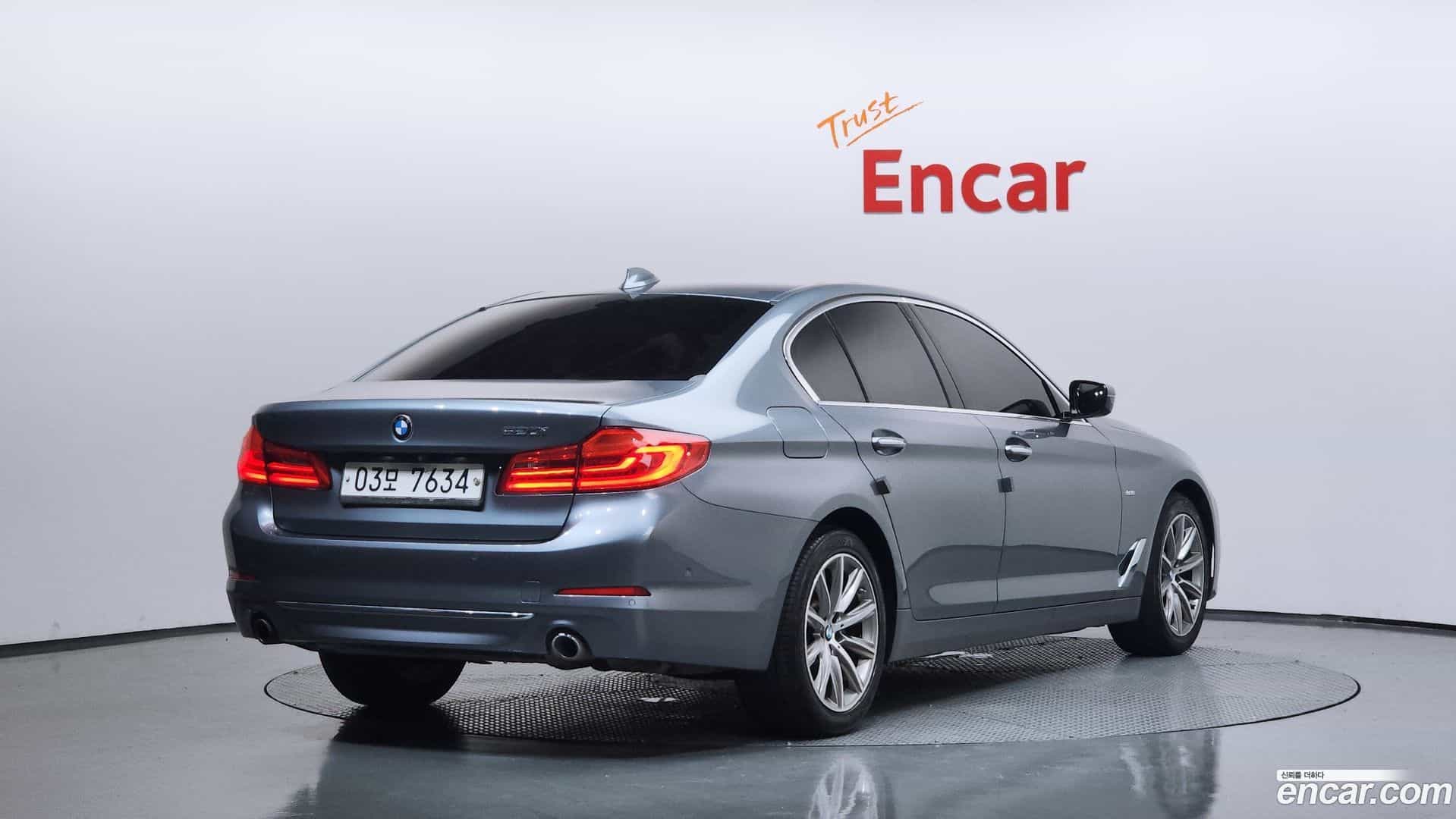 5-Series BMW 2018.8-OUTER-002