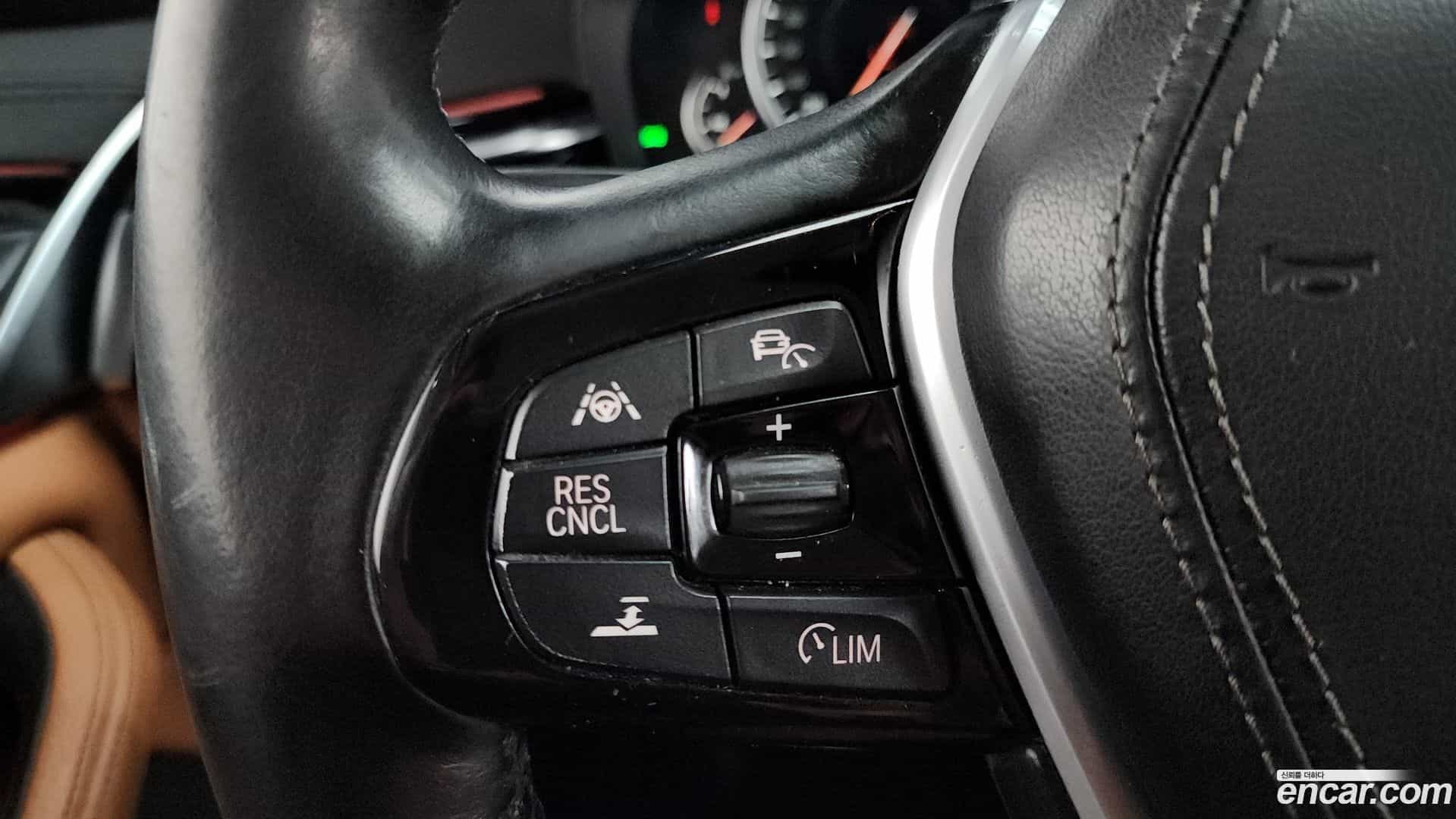 5-Series BMW 2018.8-OPTION-021