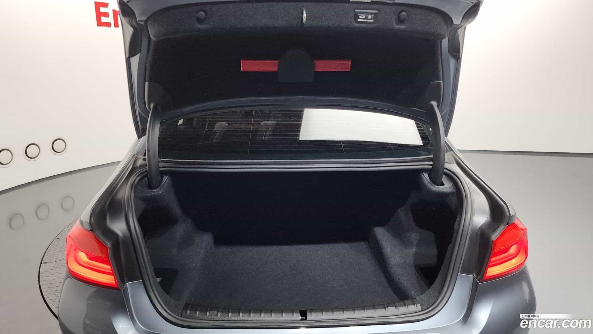 5-Series BMW 2018.8-OPTION-024
