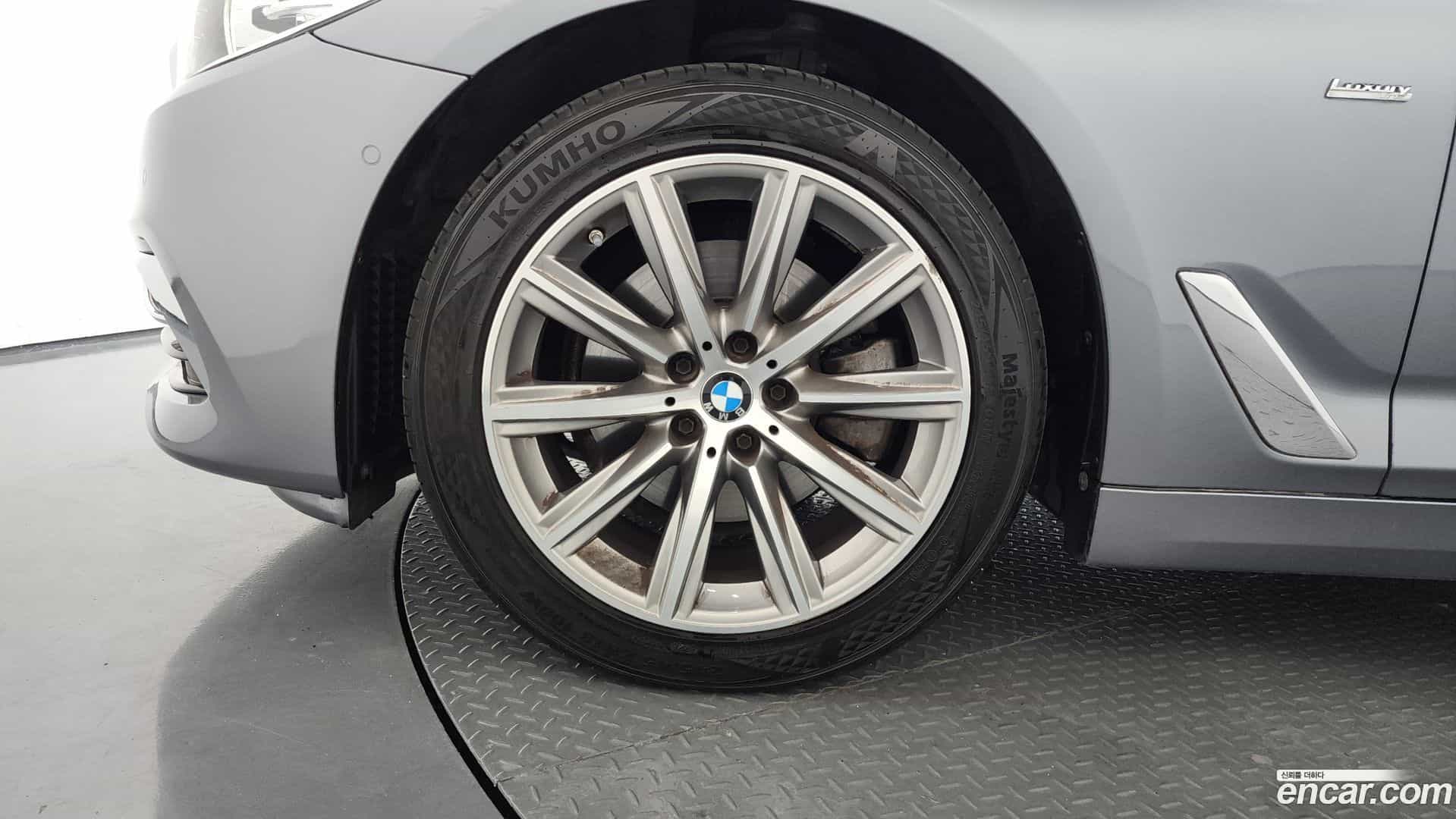 5-Series BMW 2018.8-OPTION-040