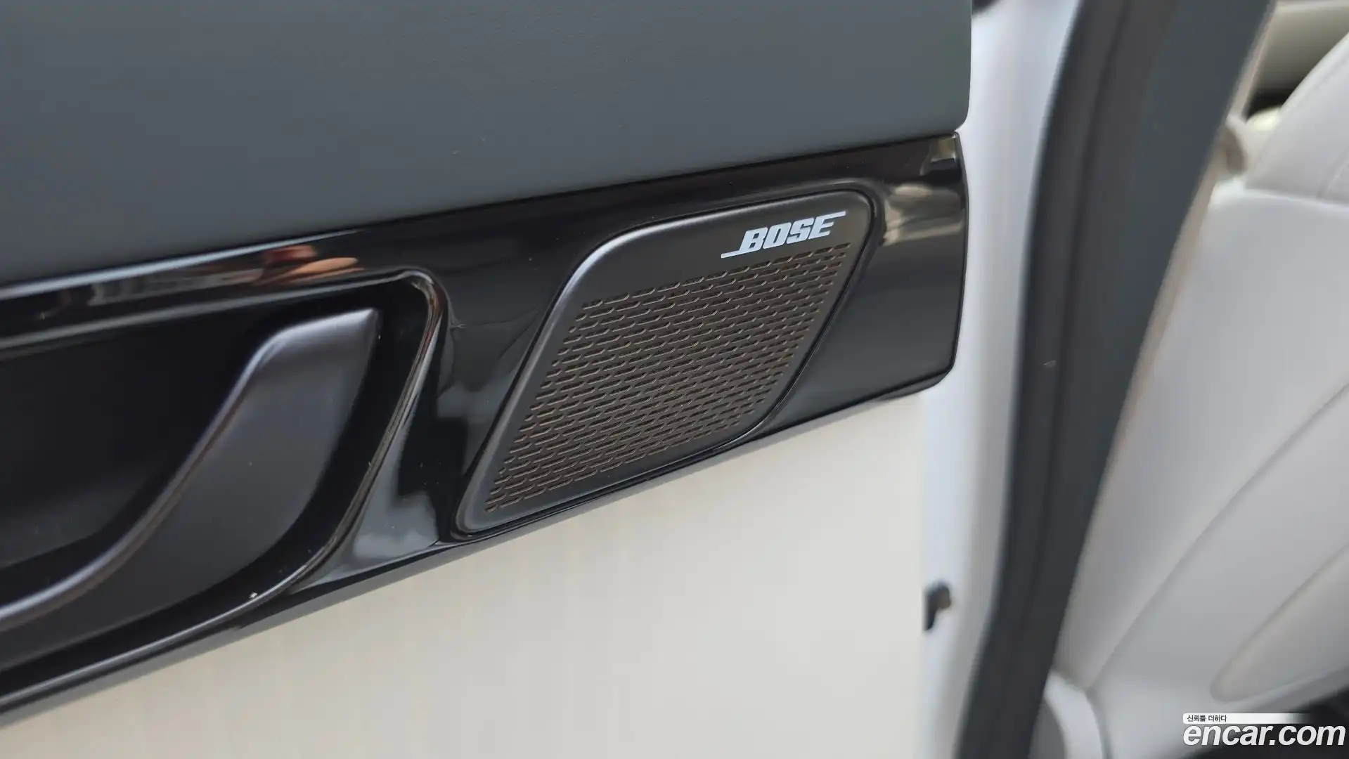 Grandeur Hyundai 2025.6-OPTION-023