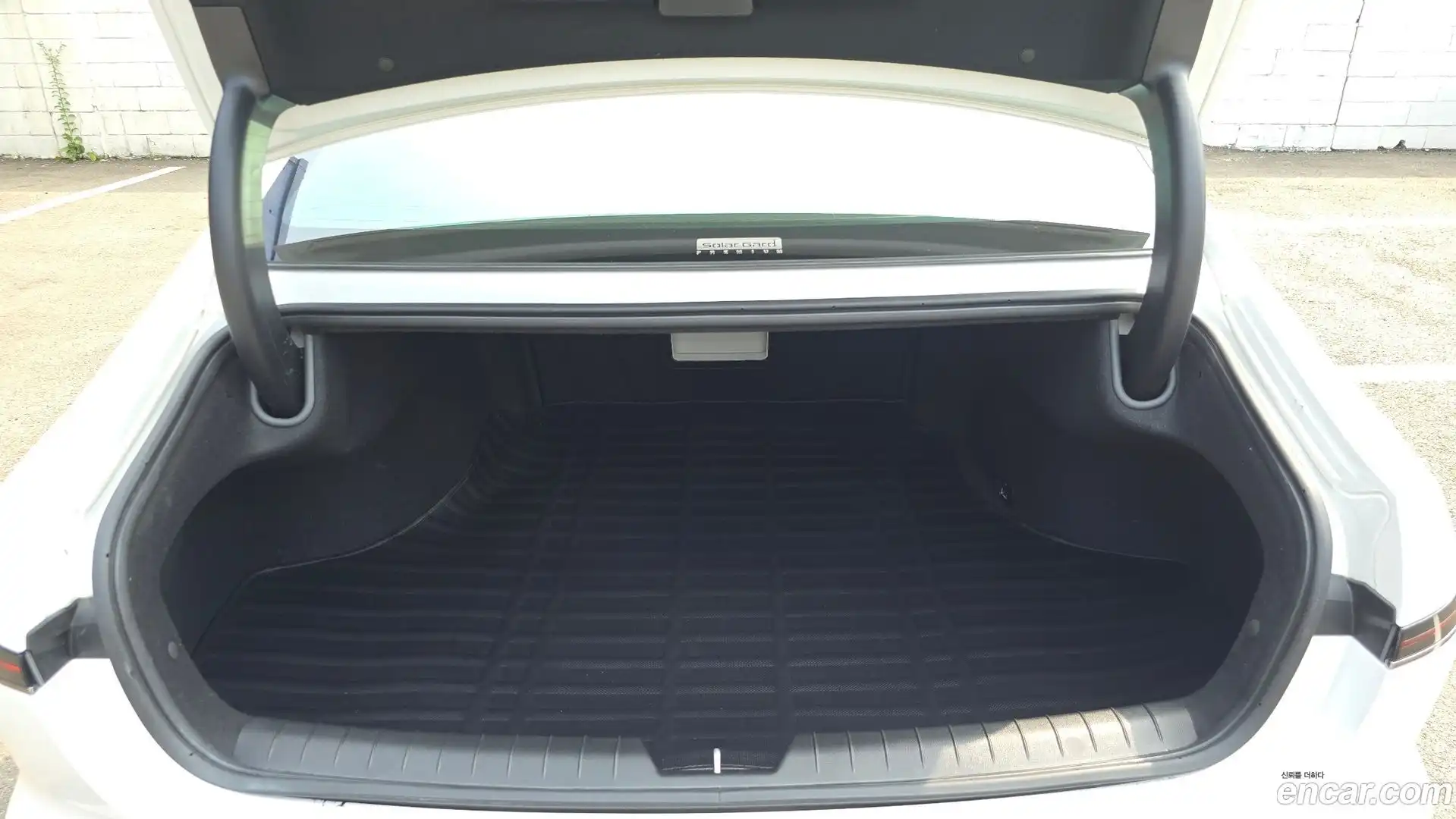 Grandeur Hyundai 2025.6-OPTION-051