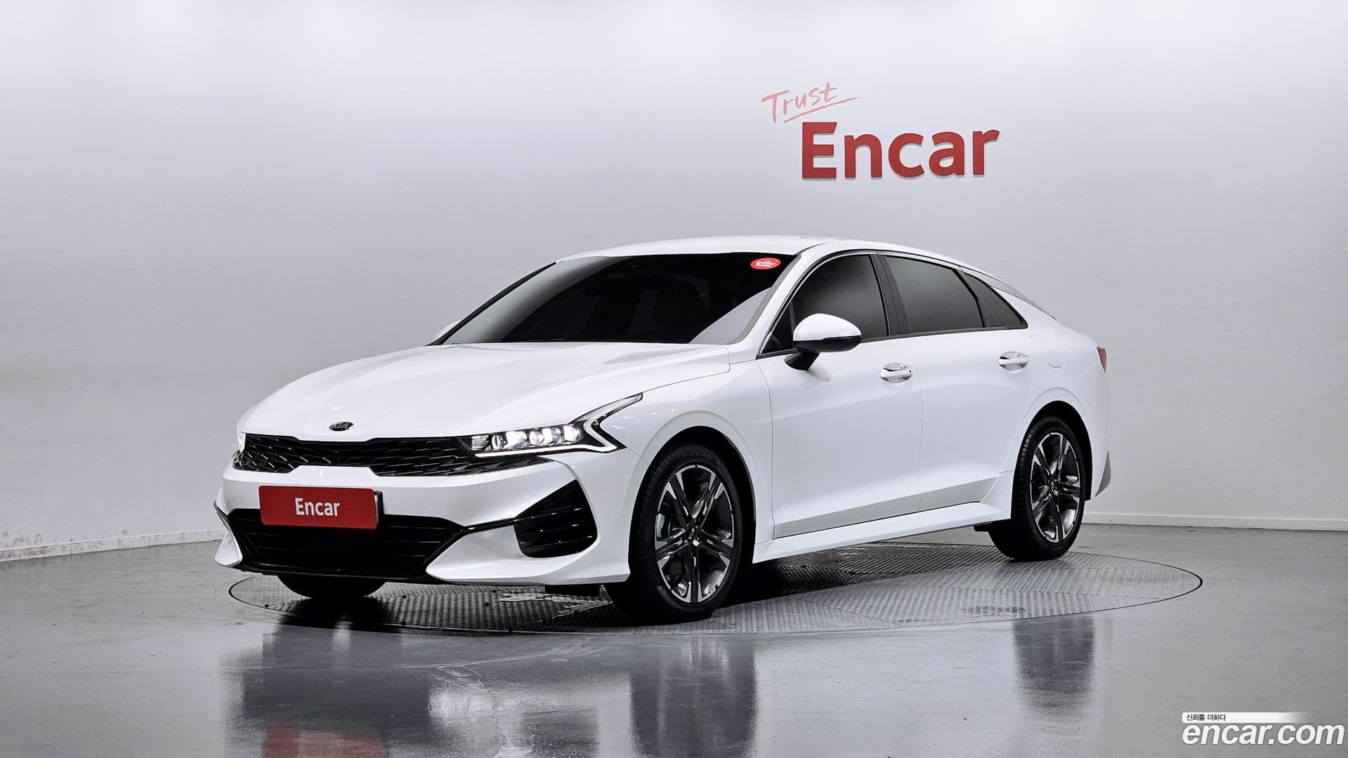 Main__Slider__Photo:K5 Kia 2021.2-0
