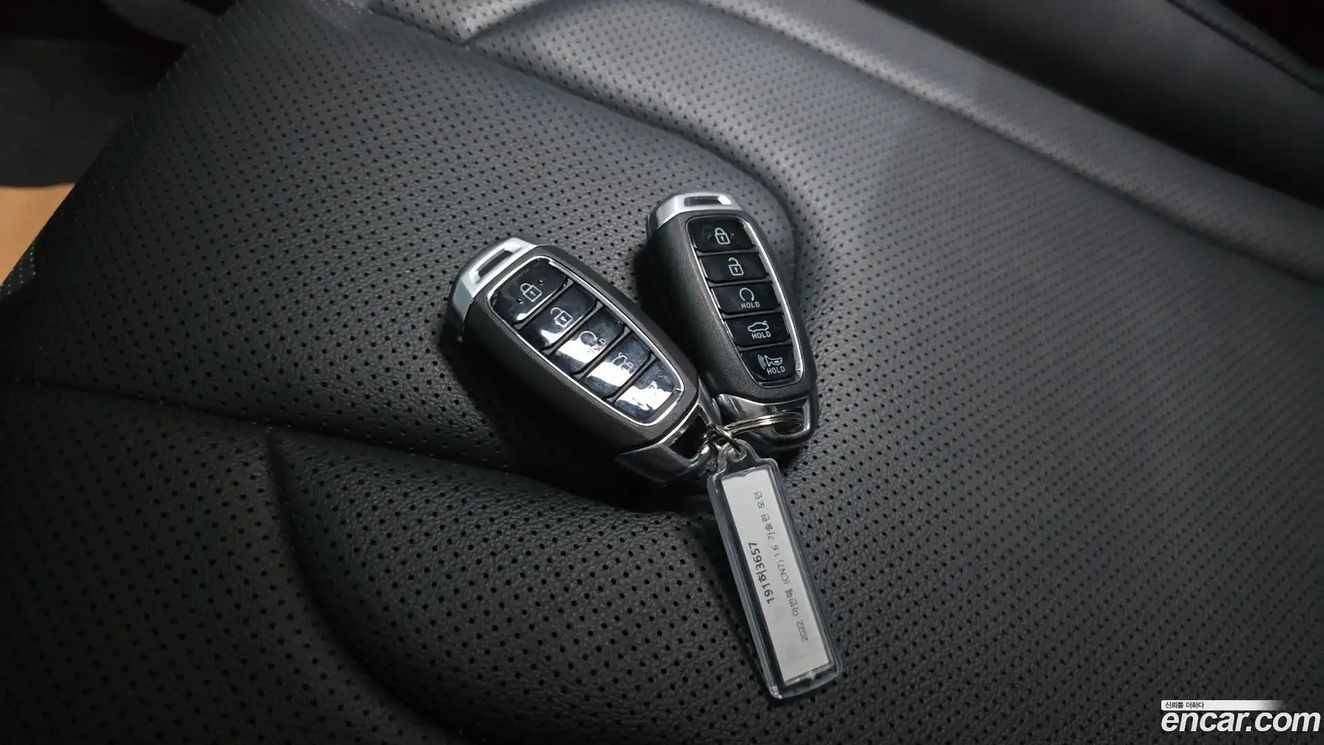 AVANTE Hyundai 2022.5-OPTION-041