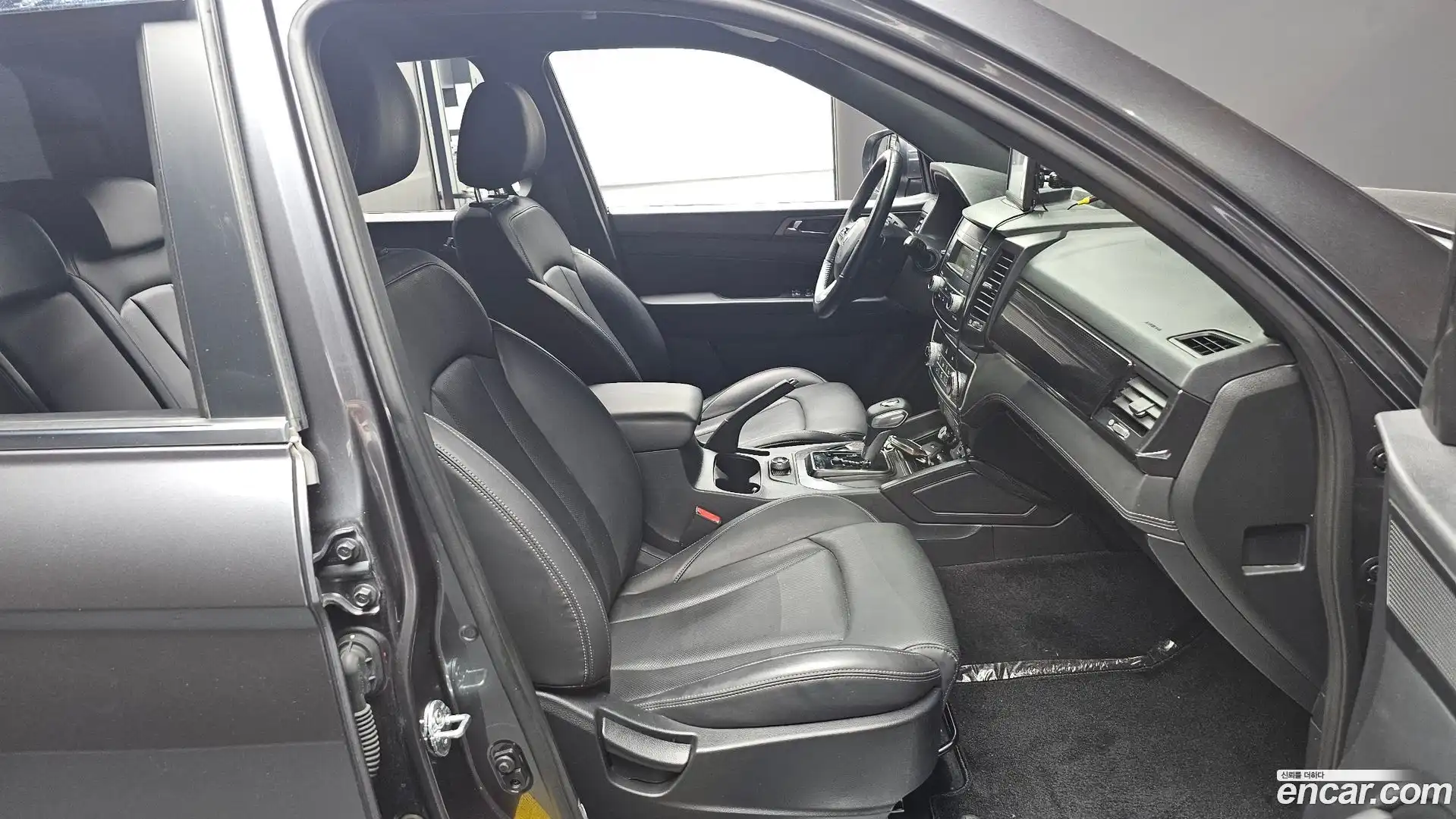 Rexton KG Mobility 2020.1-OPTION-016