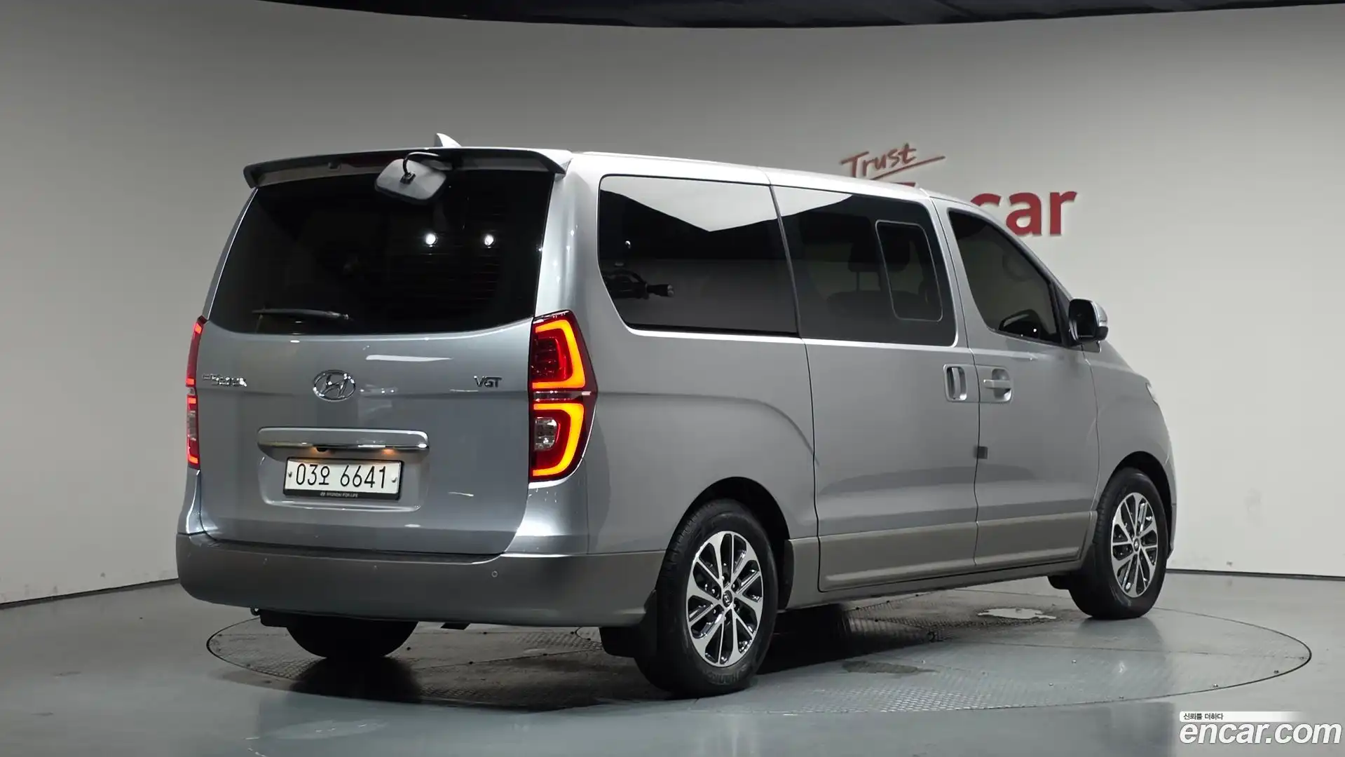 Starex Hyundai 2018.9-OUTER-002