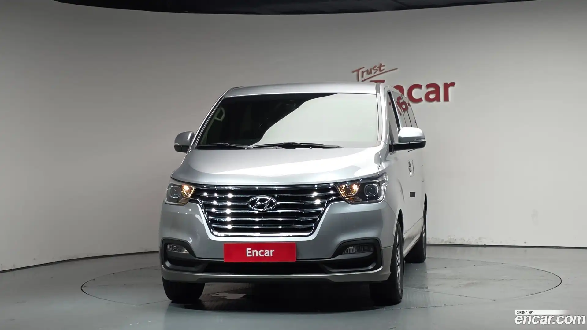 Starex Hyundai 2018.9-OUTER-003