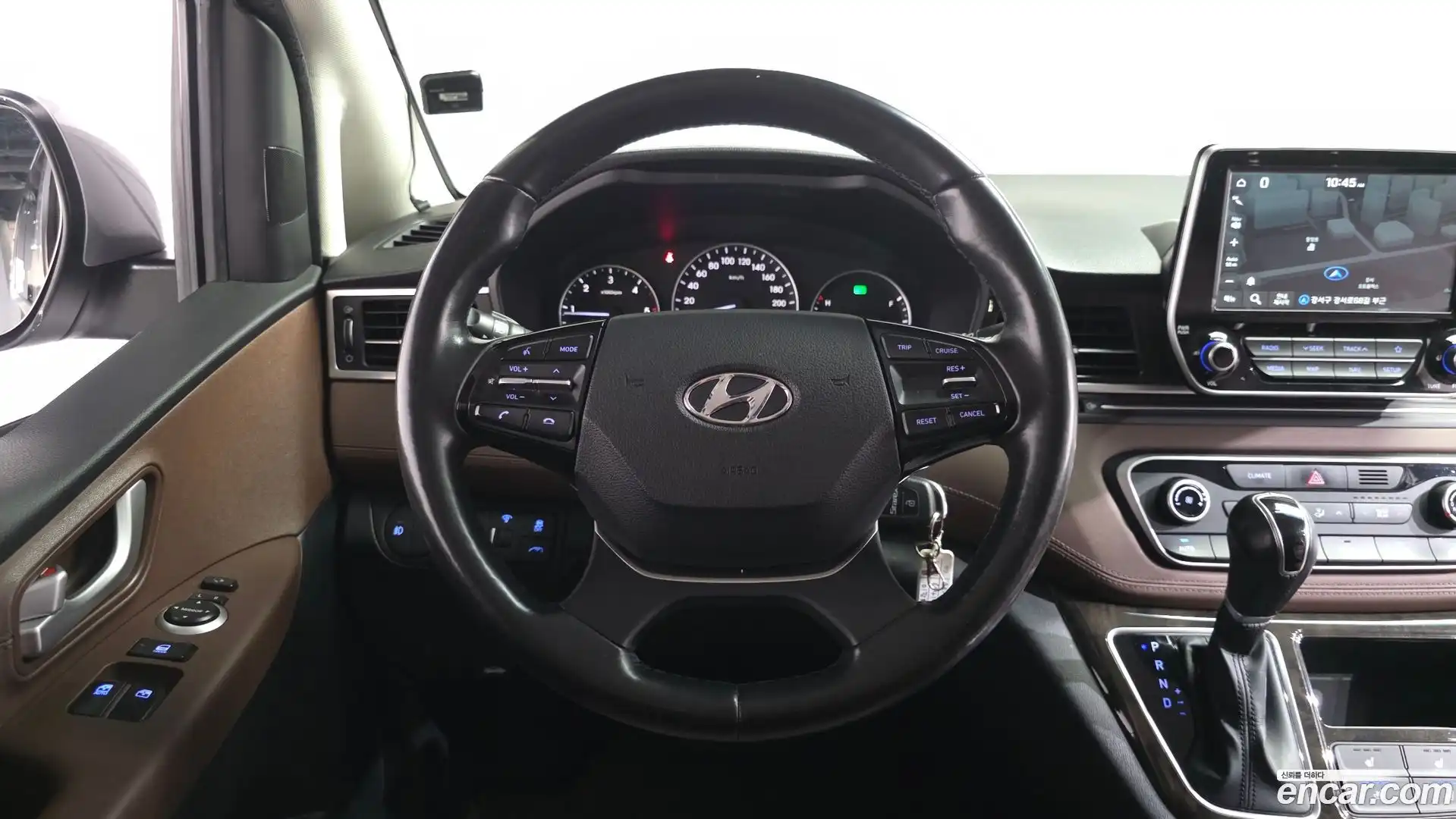 Starex Hyundai 2018.9-OPTION-016