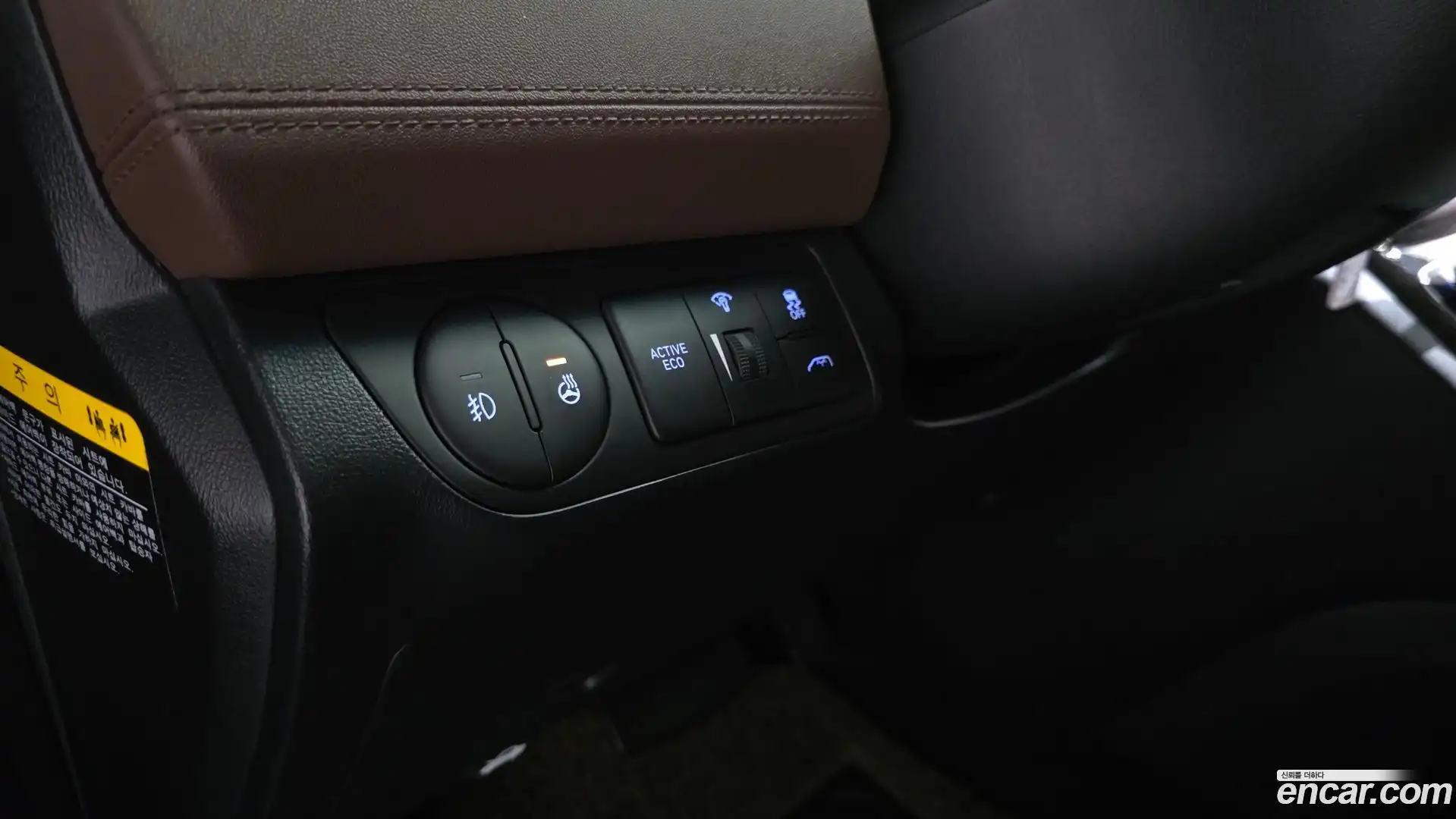 Starex Hyundai 2018.9-OPTION-021