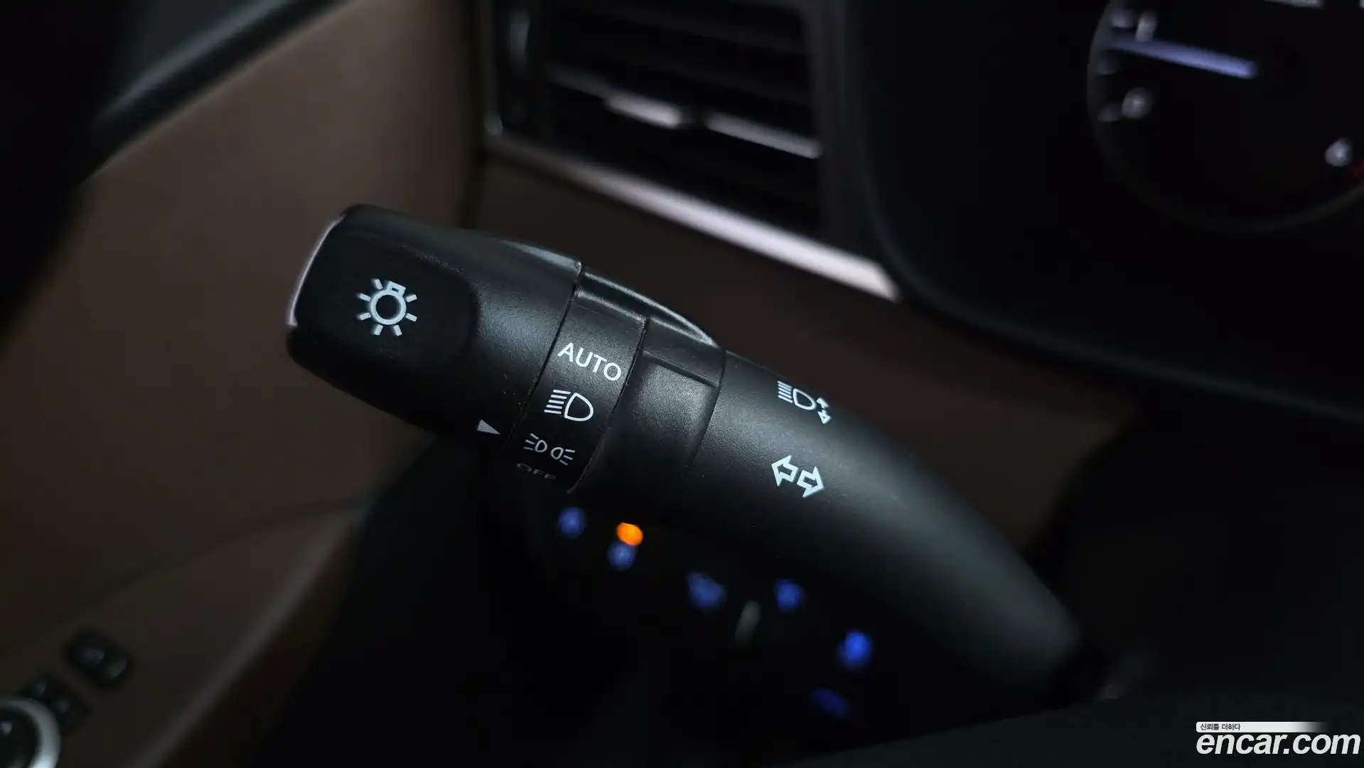 Starex Hyundai 2018.9-OPTION-042
