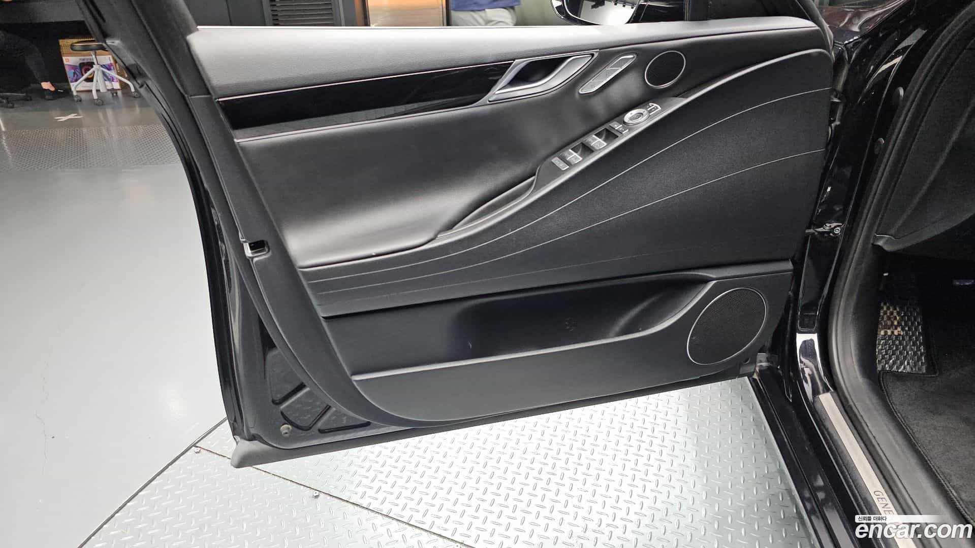 G80 Genesis 2020.7-INNER-034