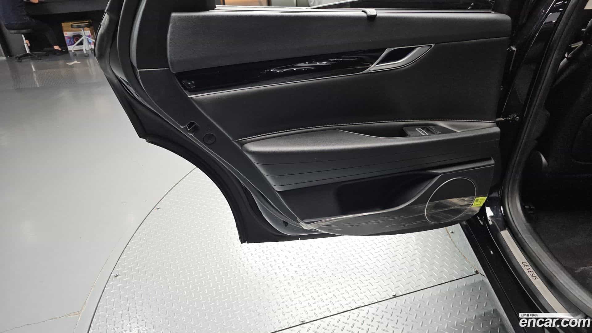 G80 Genesis 2020.7-INNER-035