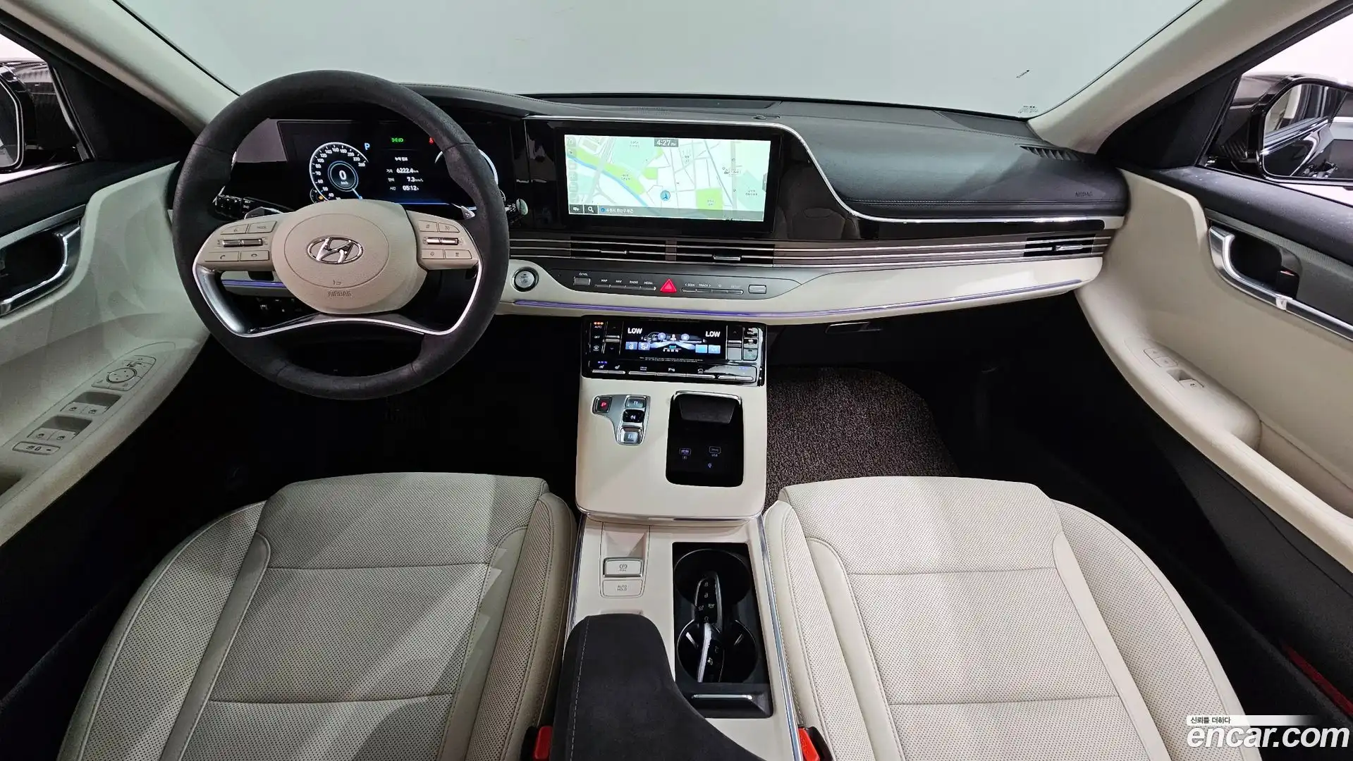 Grandeur Hyundai 2021.11-INNER-007