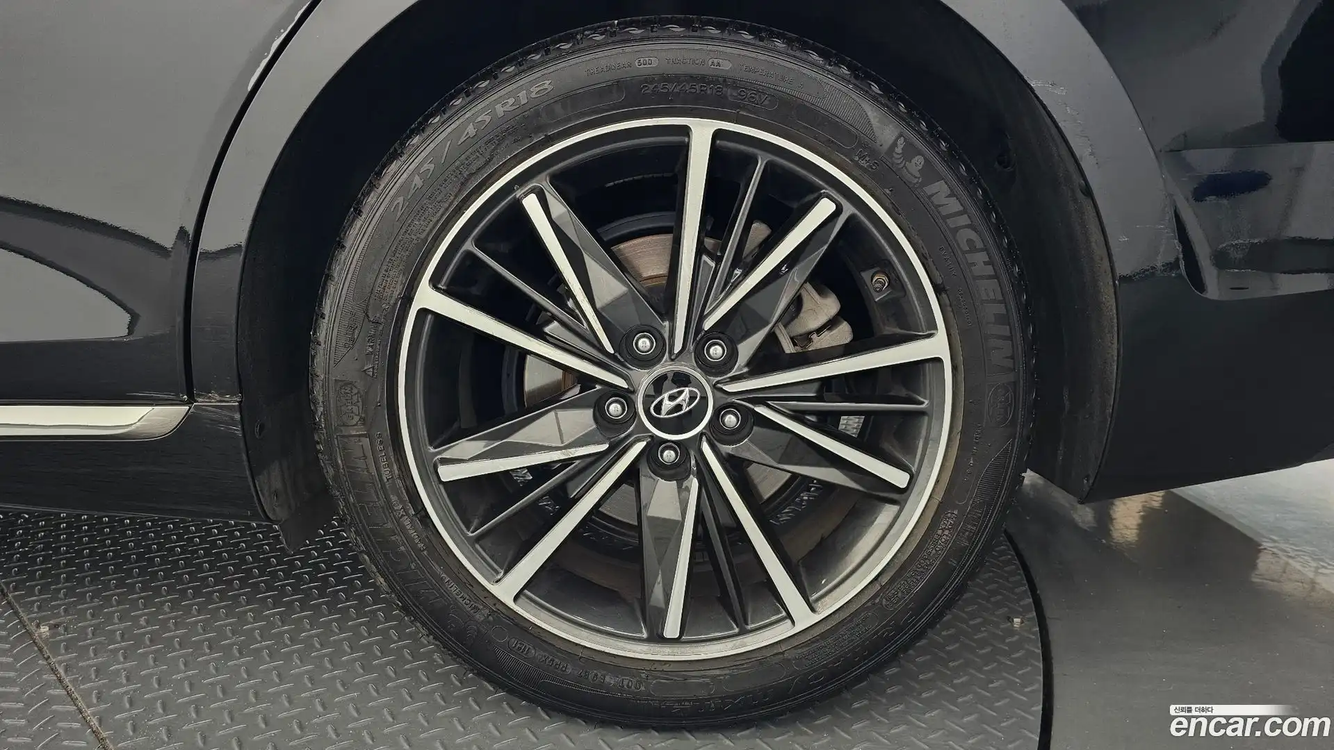 Grandeur Hyundai 2021.11-OUTER-031