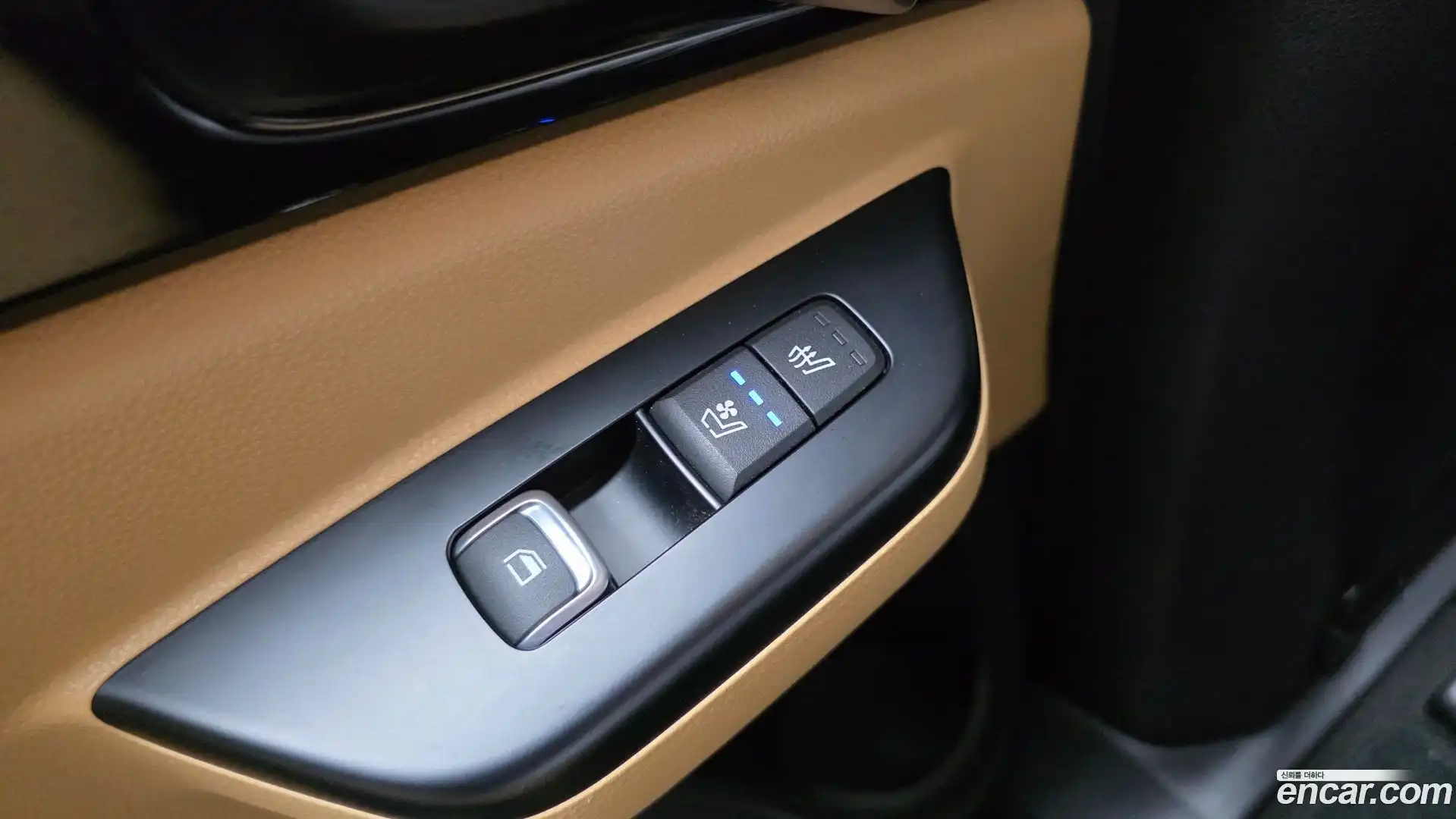 Canival Kia 2021.6-OPTION-043