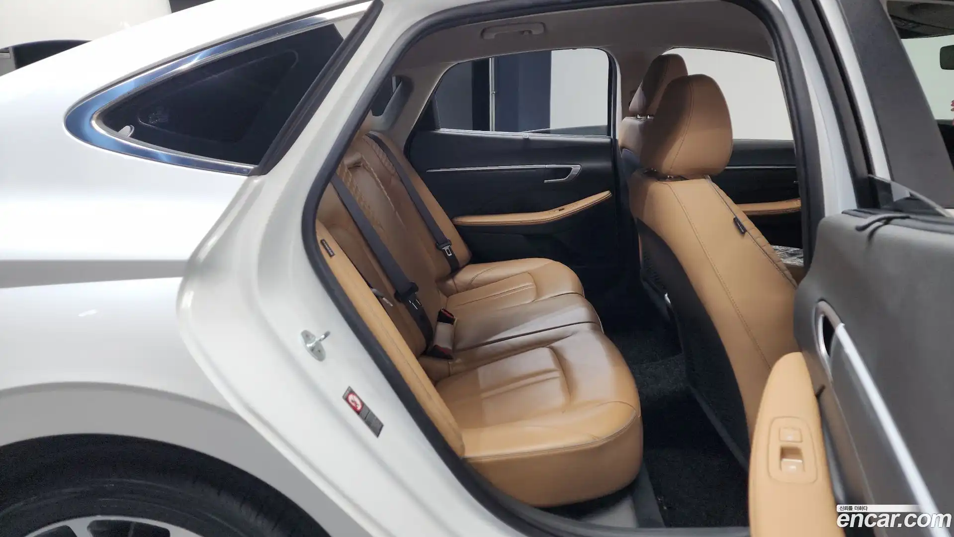 Sonata Hyundai 2019.3-OPTION-015