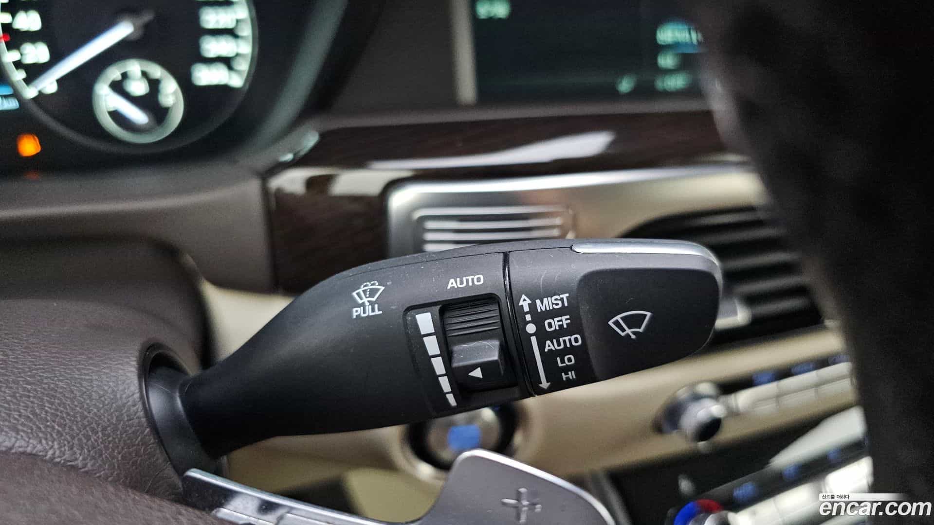 EQ900 Genesis 2017.2-OPTION-022