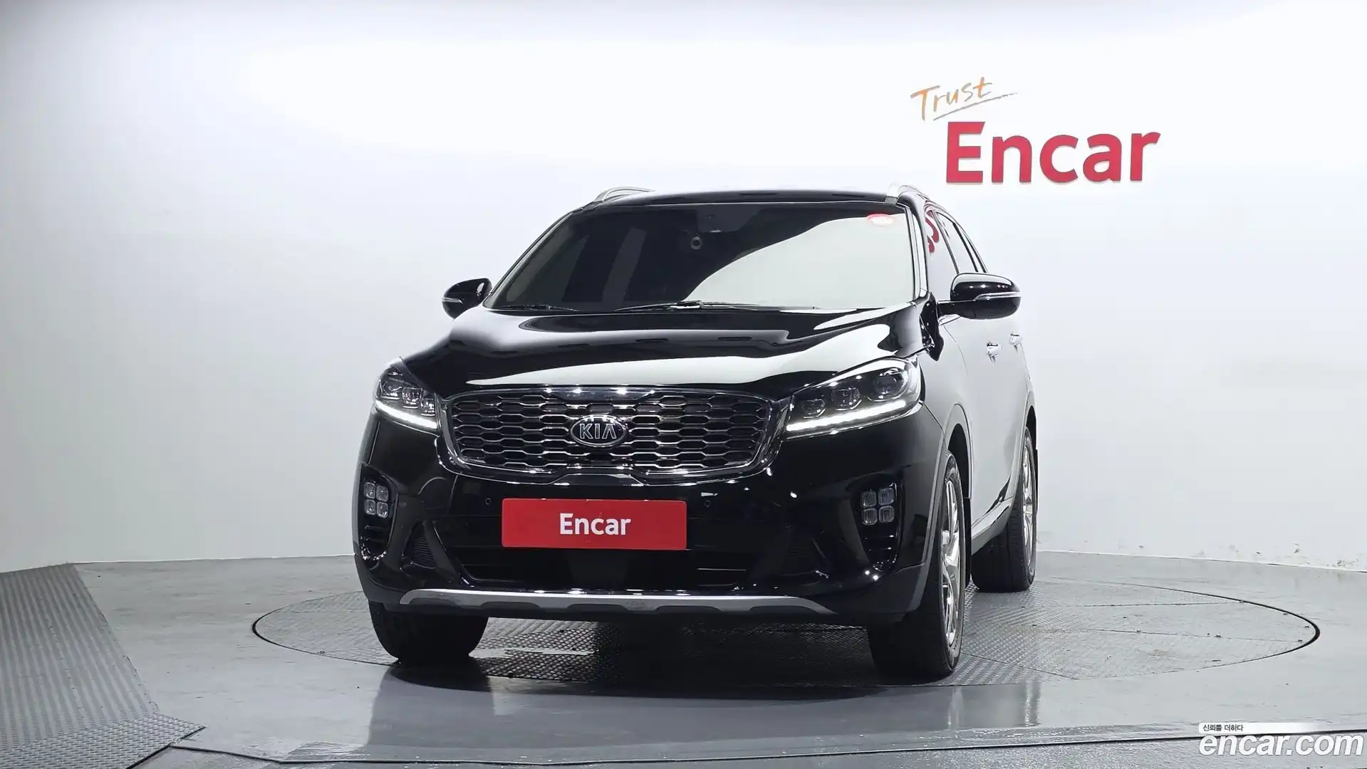 Sorento Kia 2019.1-OUTER-003