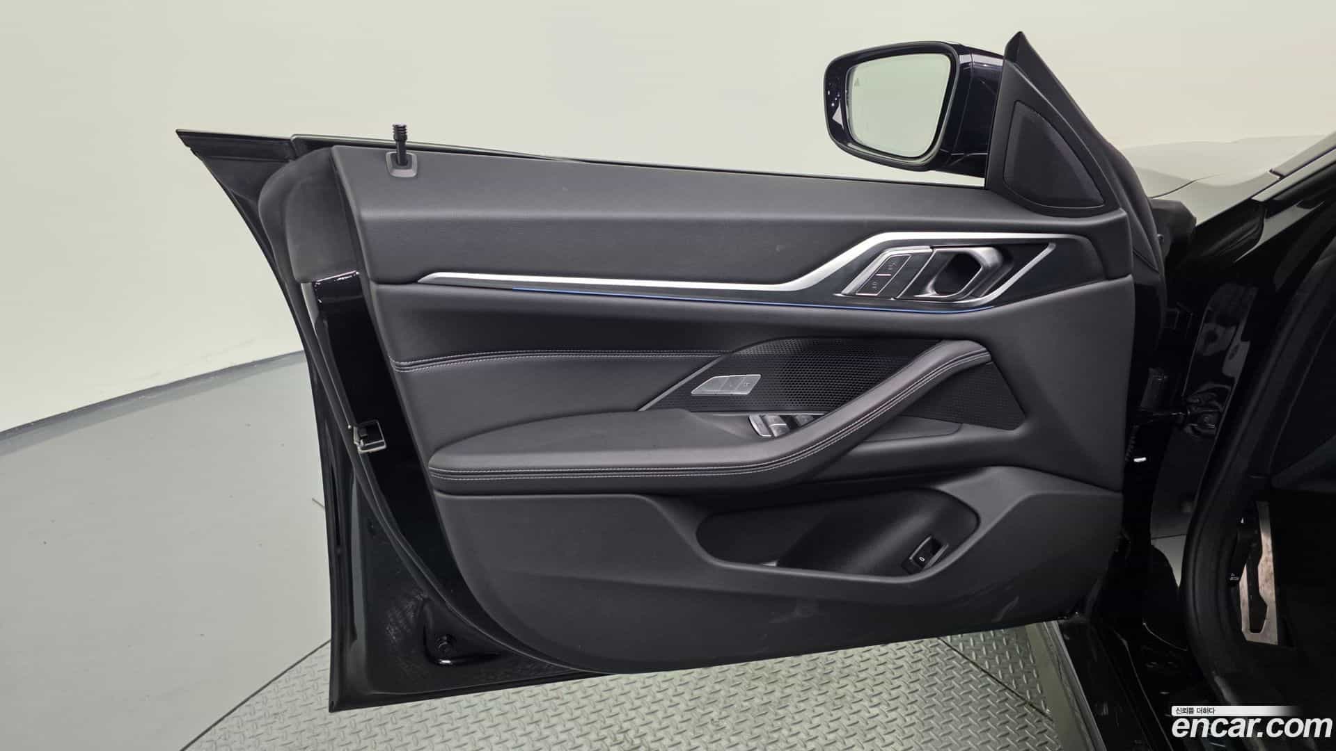 4-Series BMW 2023.6-INNER-034