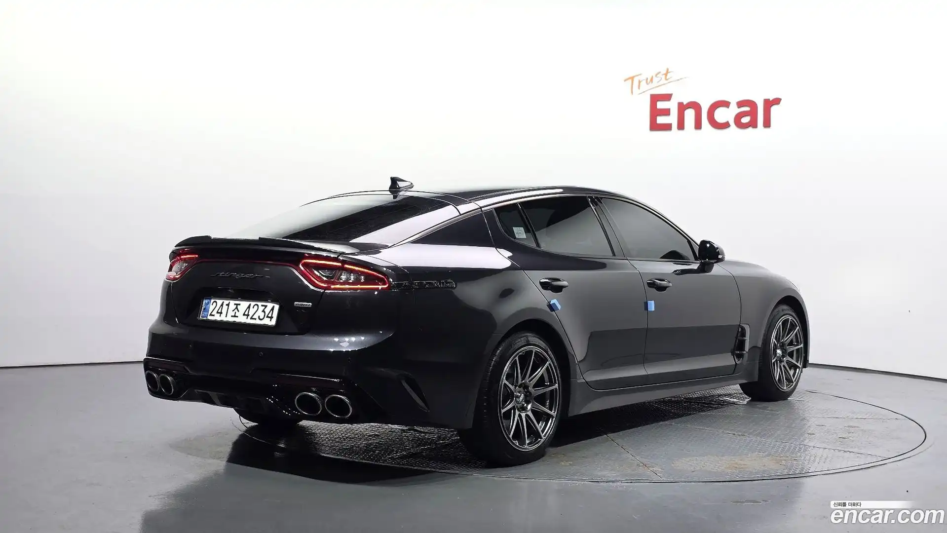 Stinger Kia 2017.5-OUTER-002